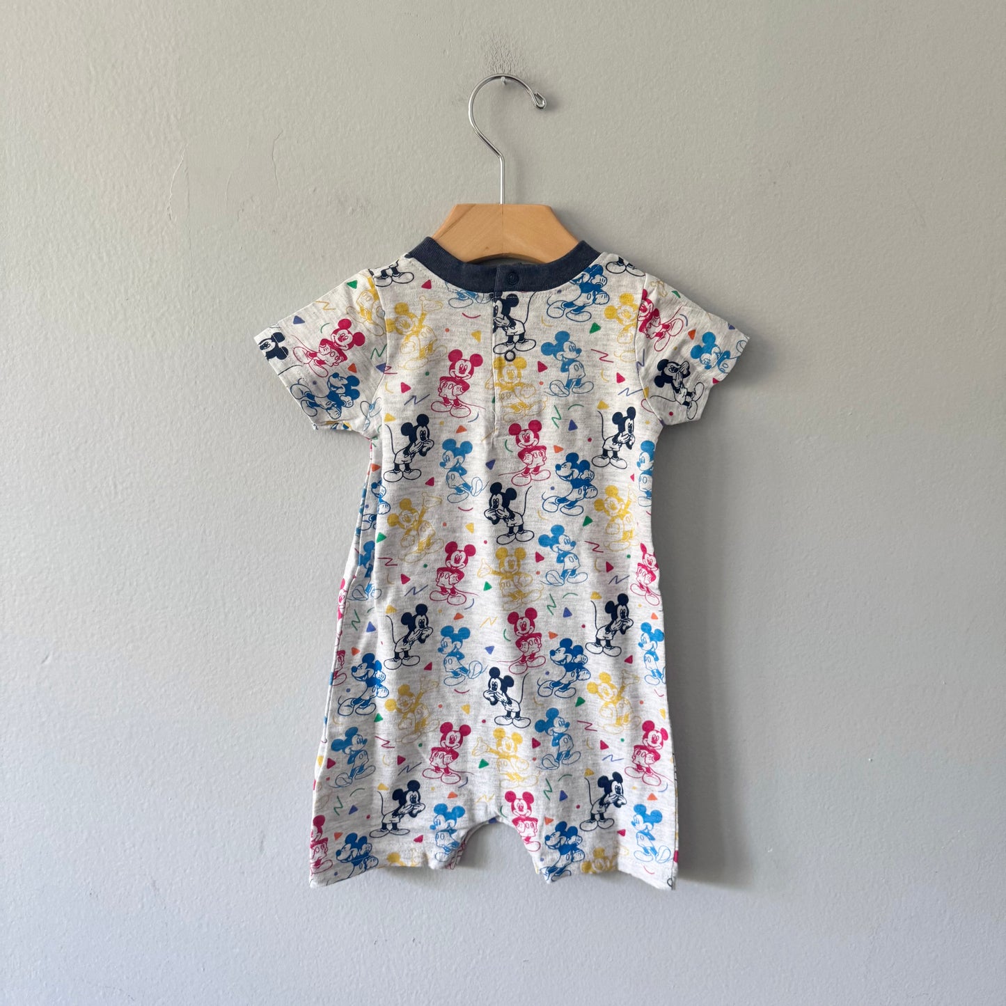 Disney / Light grey x Mickey short sleeve romper / 12M