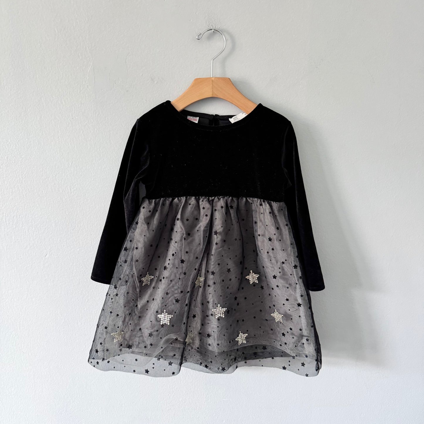Zara / Black velour x star dress / 2-3Y