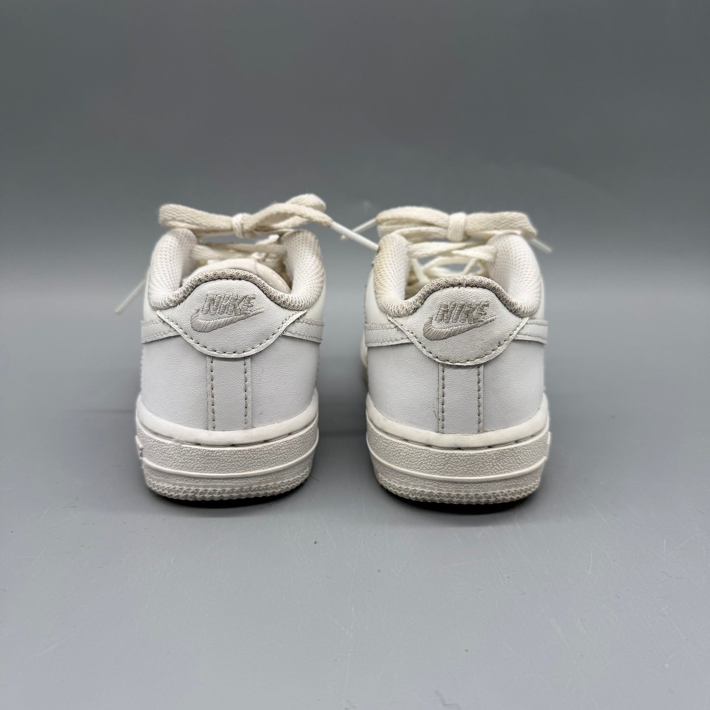 Nike / Air Force 1 / Running Shoes / US10