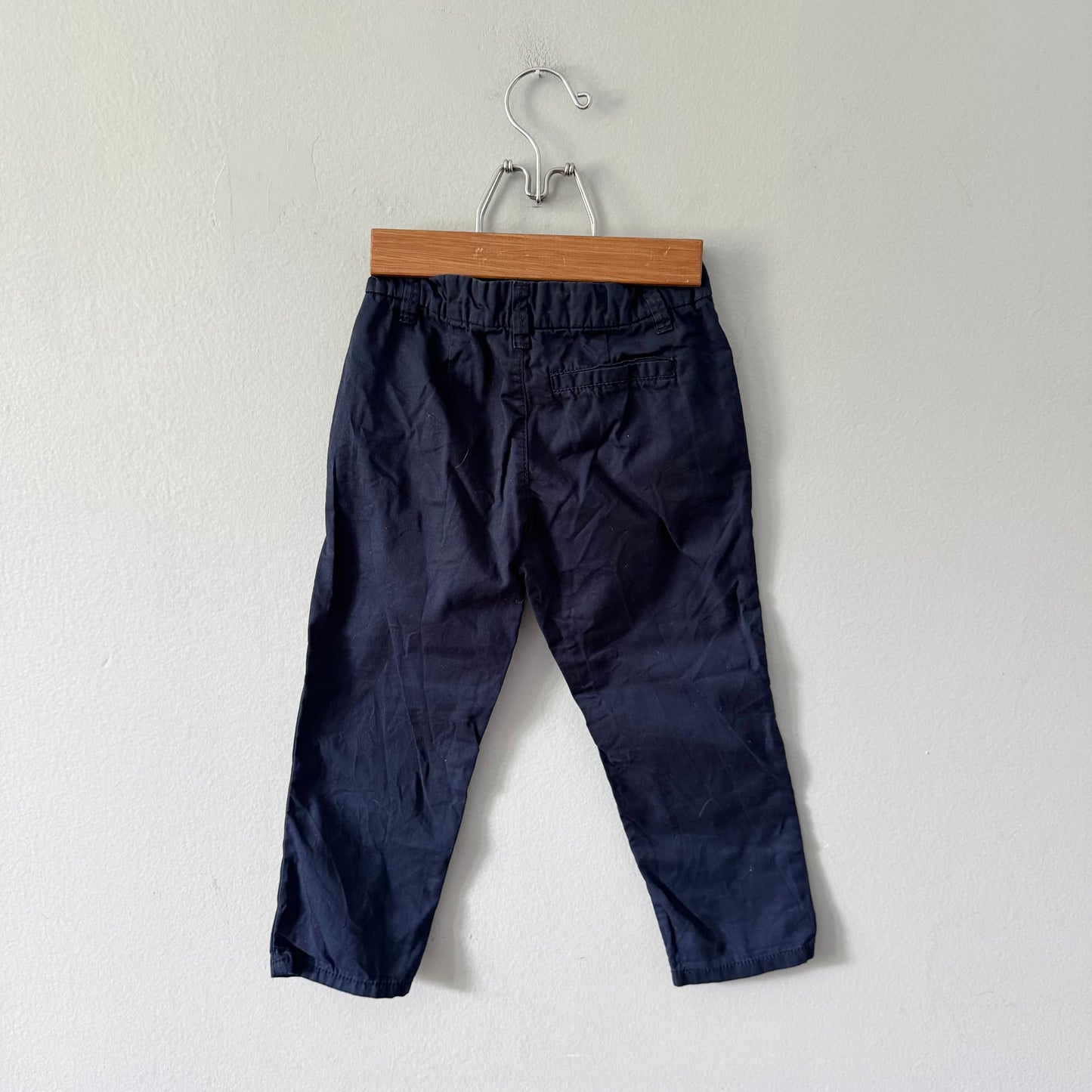 H&M / Navy chino pants / 2-3Y