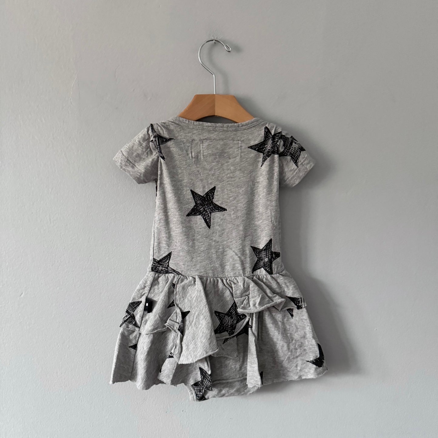 Celinununu / Light grey x star dress onesie / 12-18M