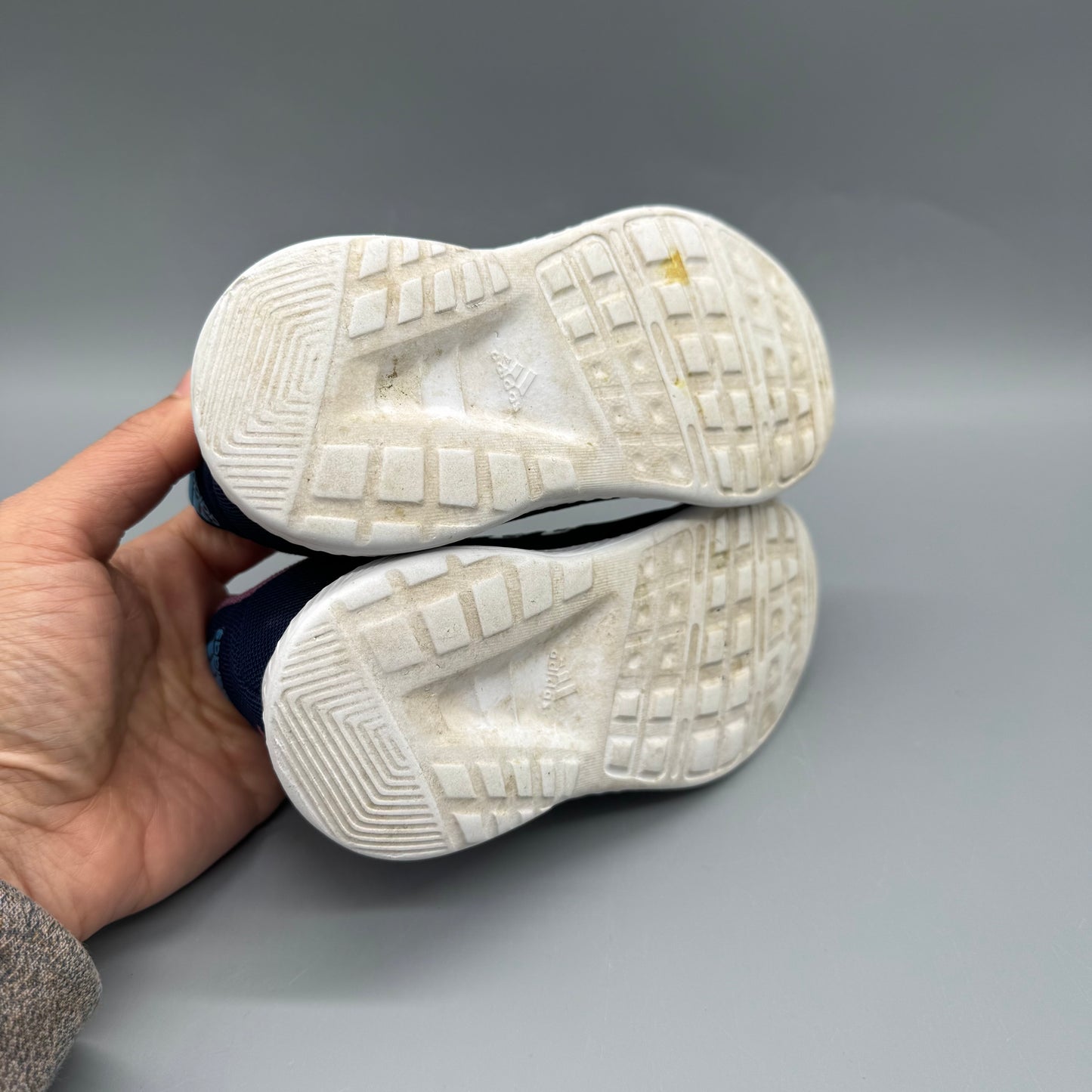Adidas / Running Shoes / US8