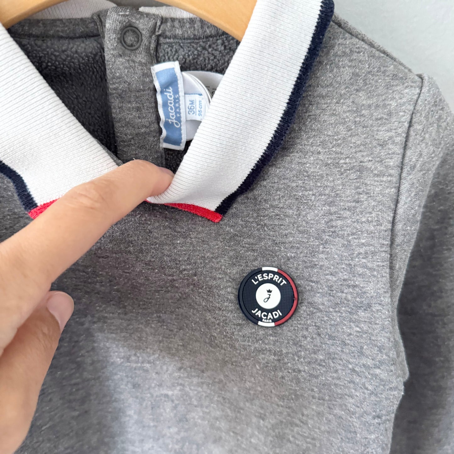 Jacadi / Dark grey fleece lined sweatshirt / 36M