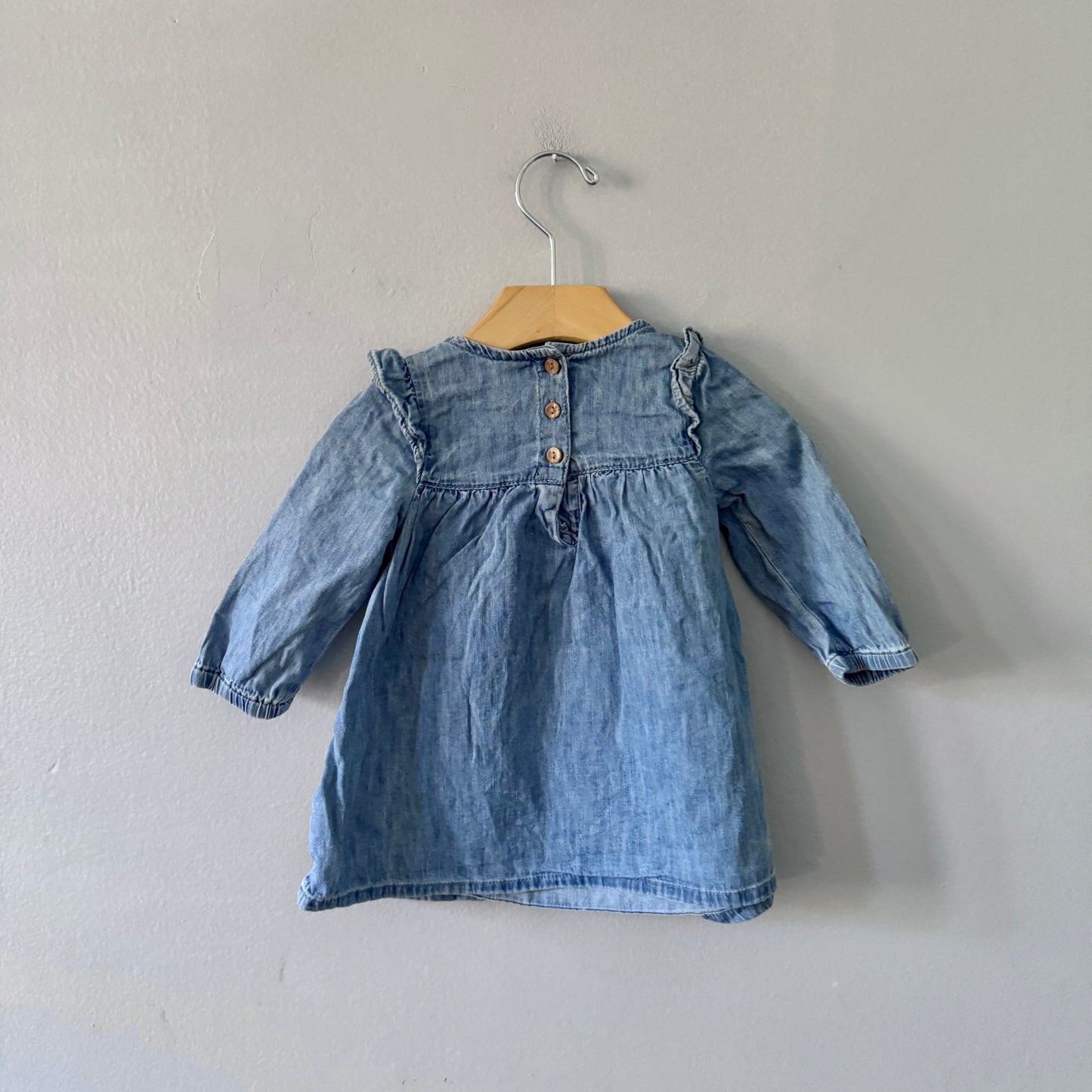 Gap / Chambray long sleeve dress / 6-12M
