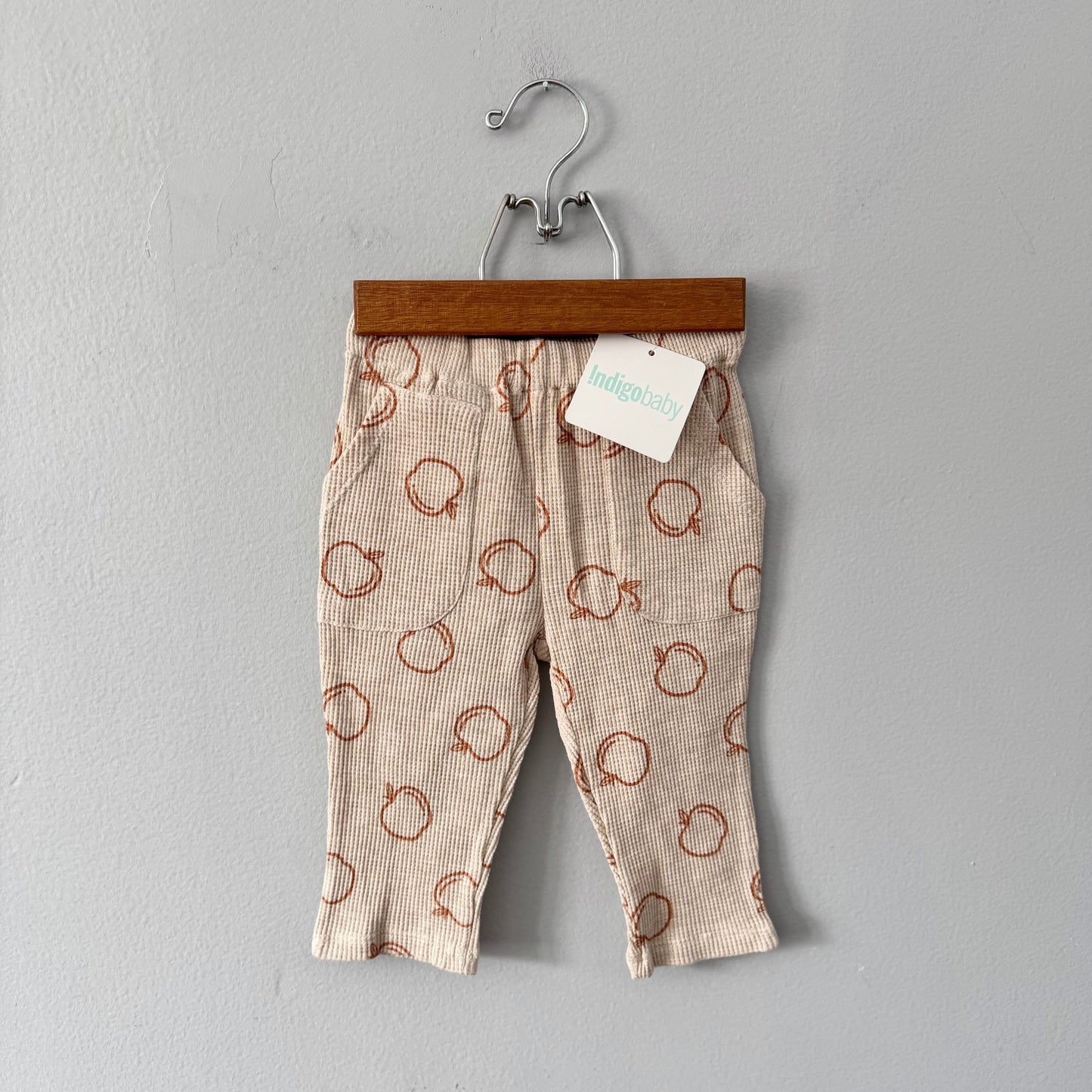 Indigo baby / Beige waffle pants / 6-12M - New with tag
