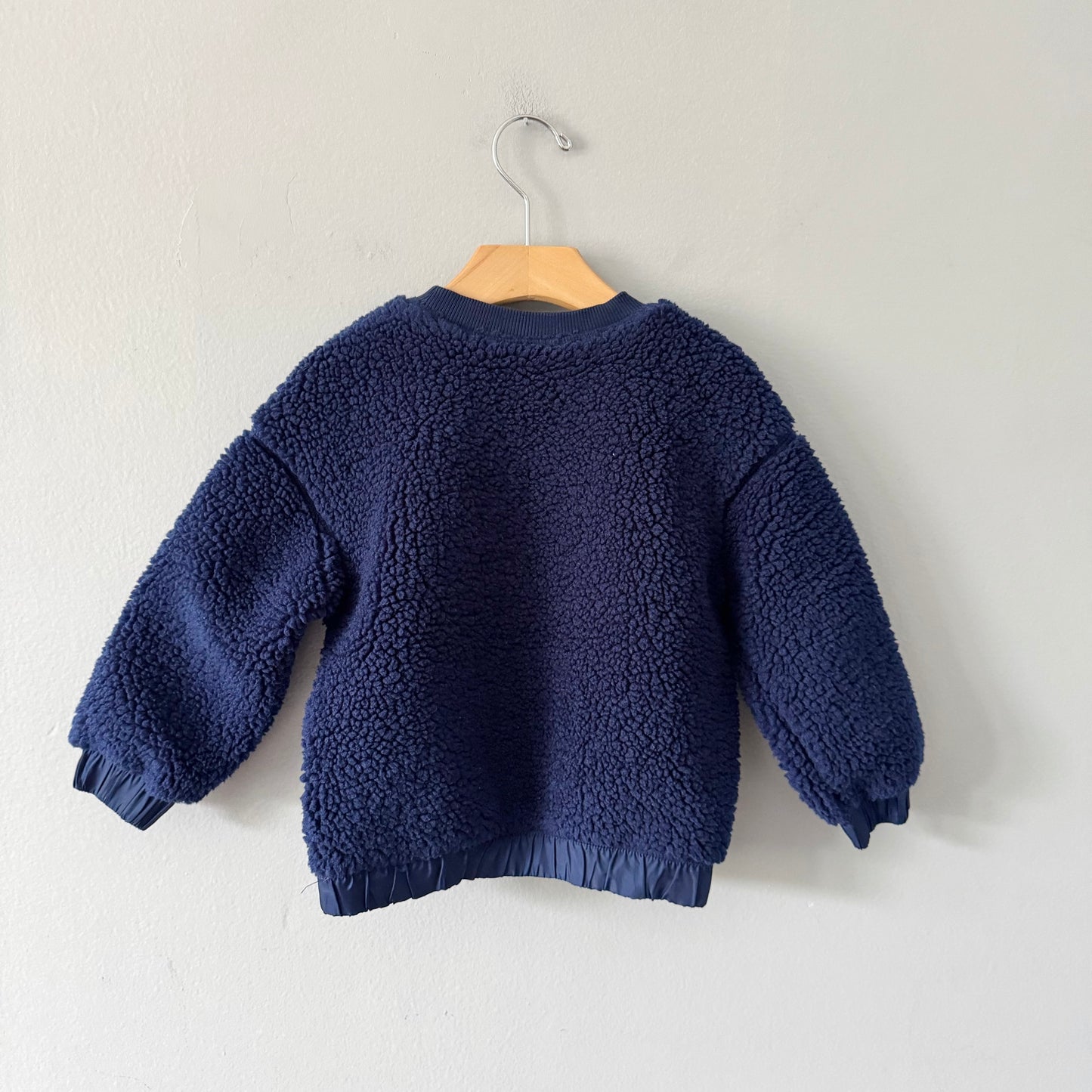 Hanna Andersson / Navy sherpa pullover / 3T