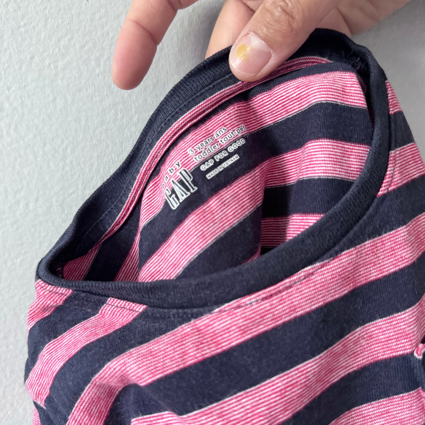 Gap / Red navy stripe T-shirt / 3Y