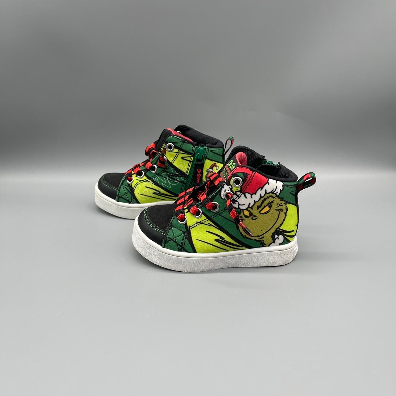 Sketchers x Dr. Seuss / Runners / US6