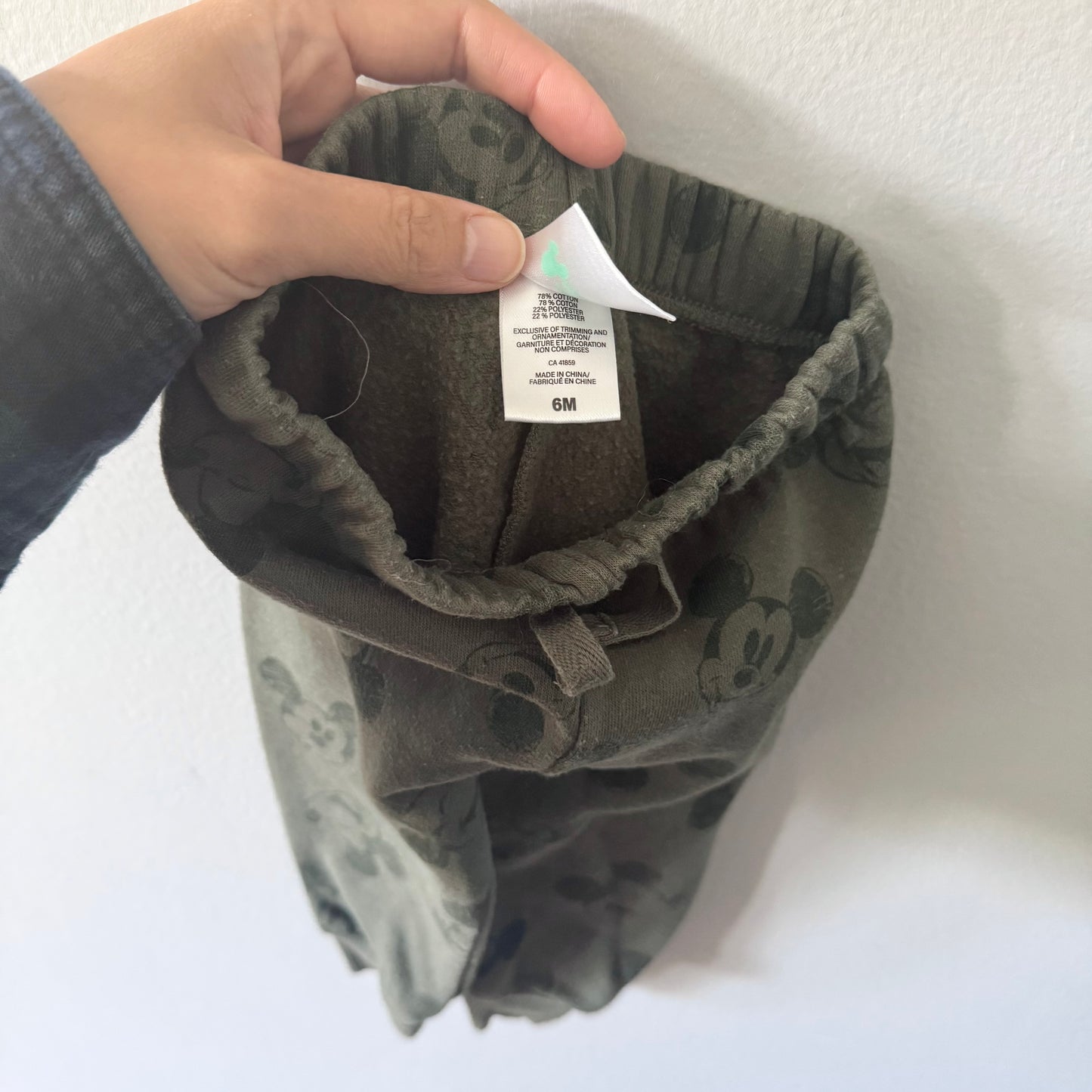 Disney baby / Mickey sweatpants / 6M