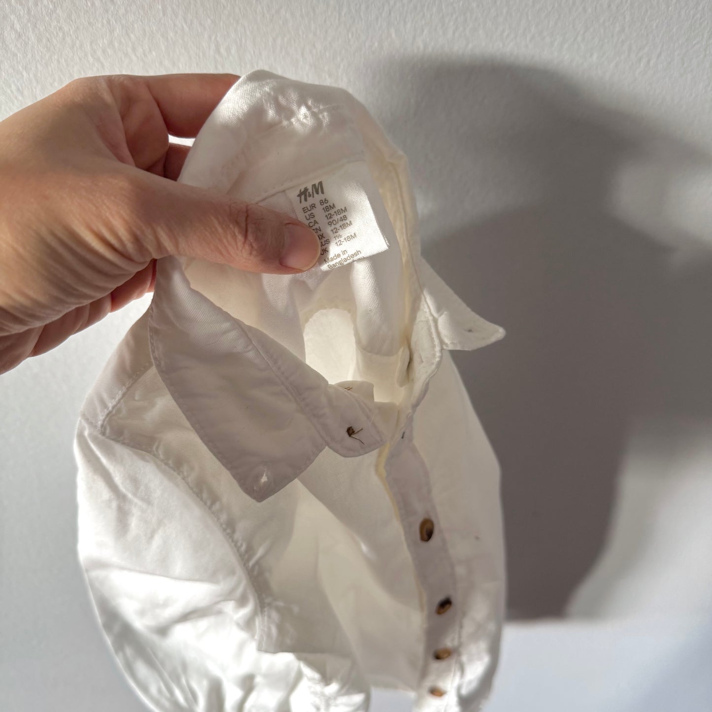 H&M / White cotton shirt / 12-18M