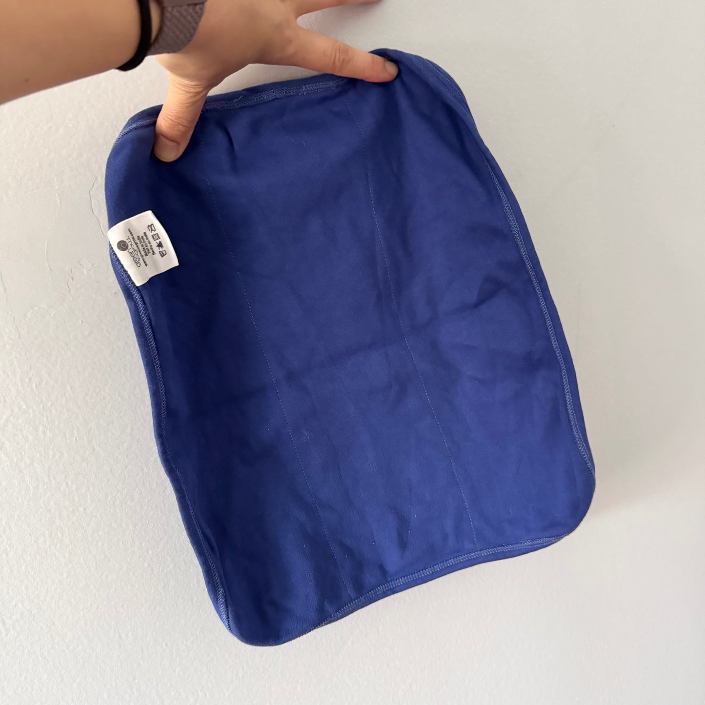 Green to grow / Organic cotton blue burp cloth