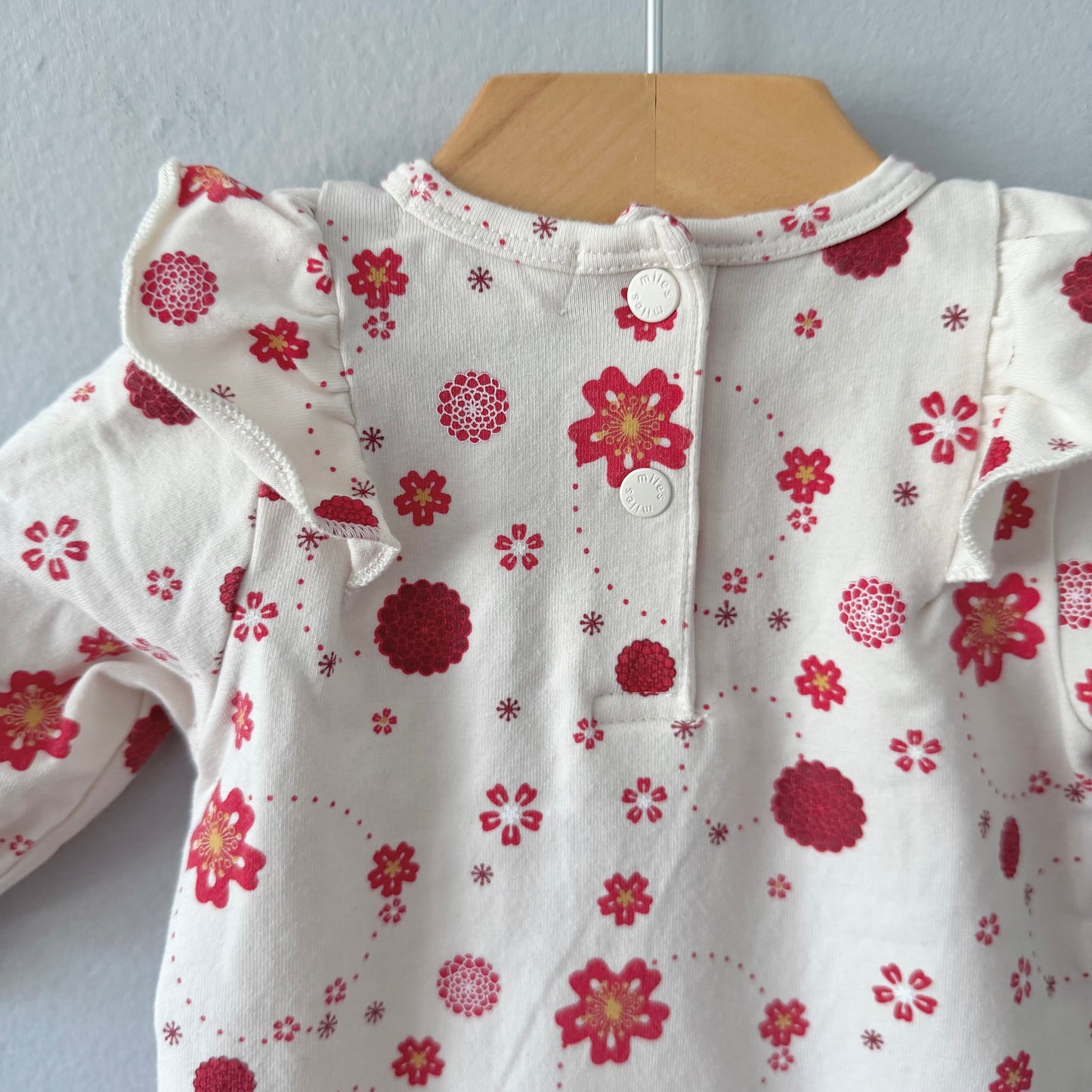 Miles the label / White x red flower romper / 3M