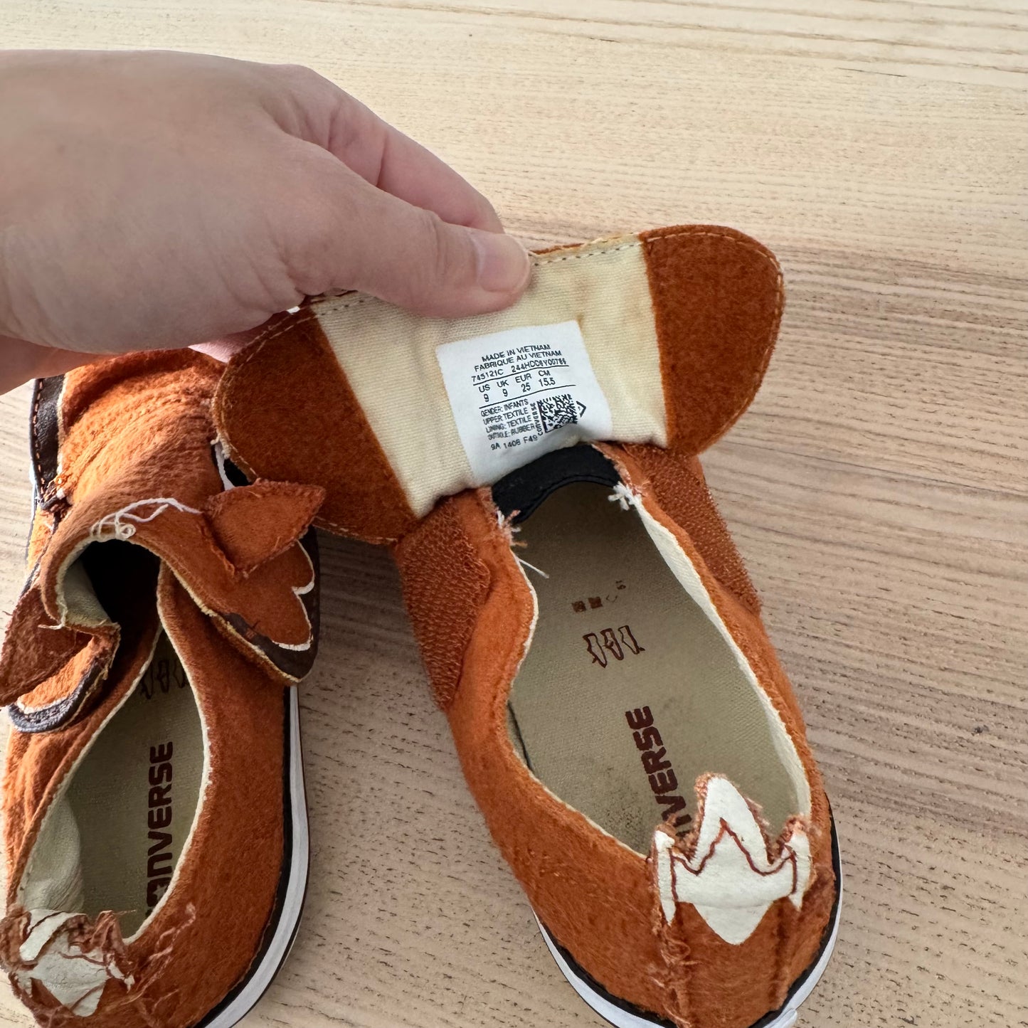 Converse / Chaussures à scratch / US9