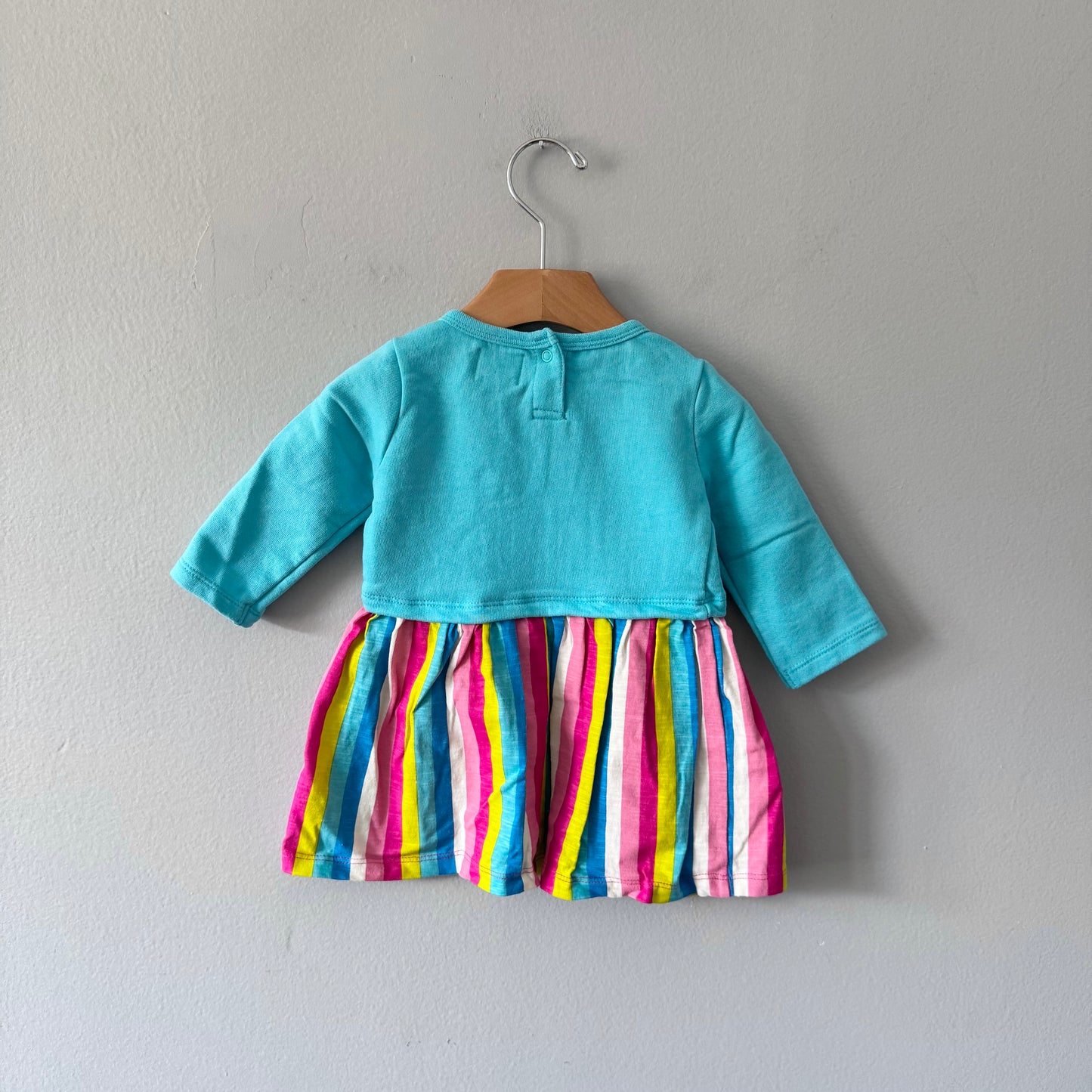 Hatley / Blue x rainbow dress / 6-9M