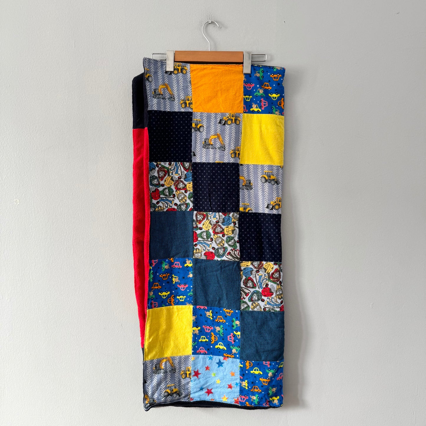Tapis polyvalent fait main en flanelle - Bleu, jaune