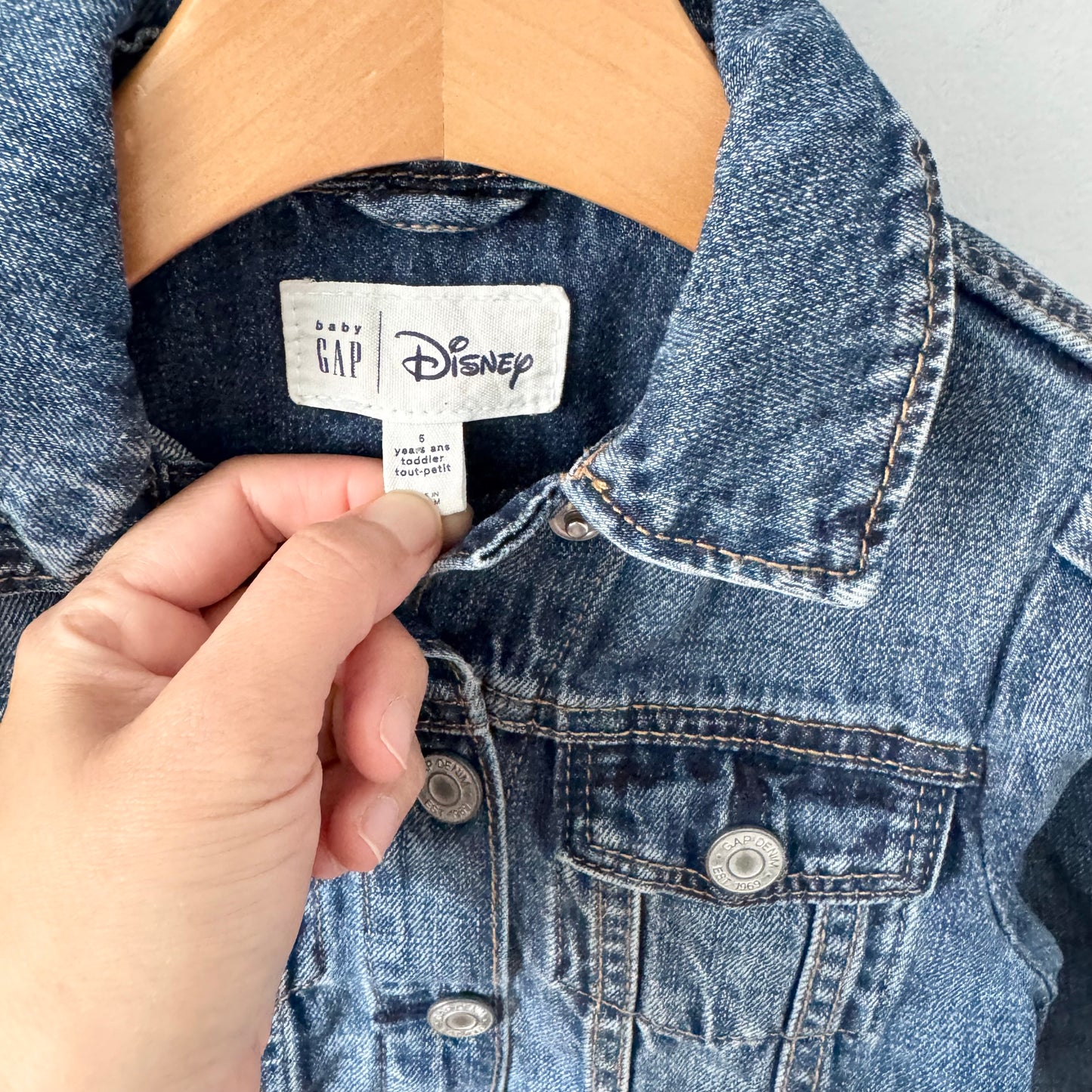 Gap / Disney Minnie denim jacket / 5Y