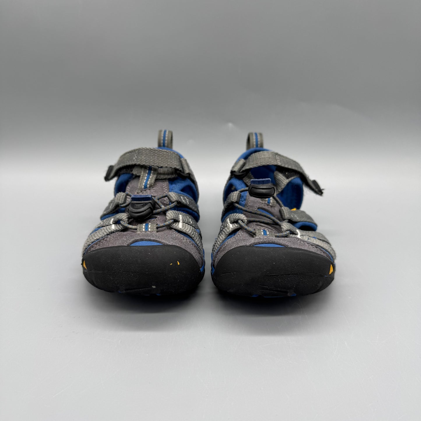 Keen / Sandals / US11