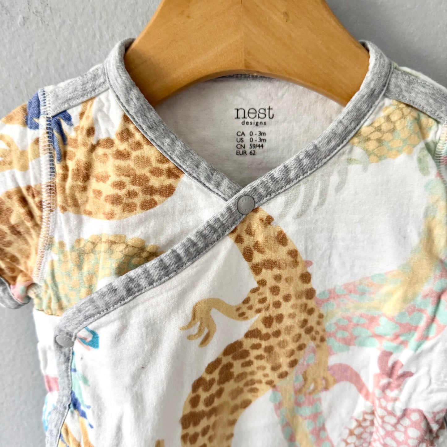 Nest / Short sleeve onesie / 0-3M