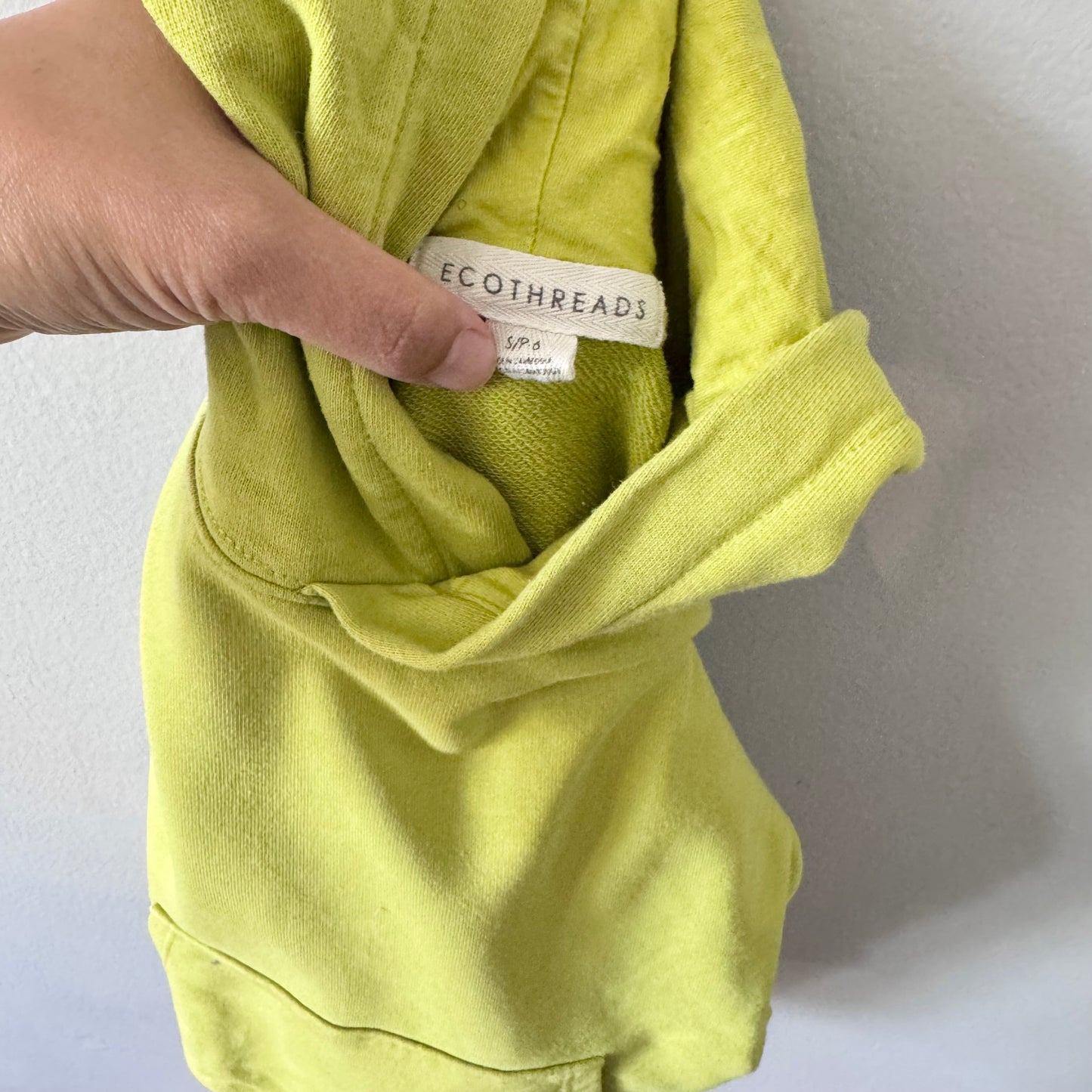 Ecothreads / Yellow green hoodie / 6Y