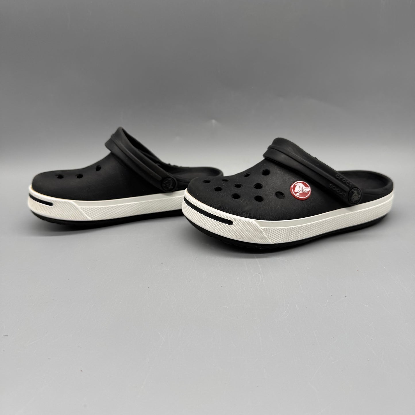Crocs / Sandals / US10-US11