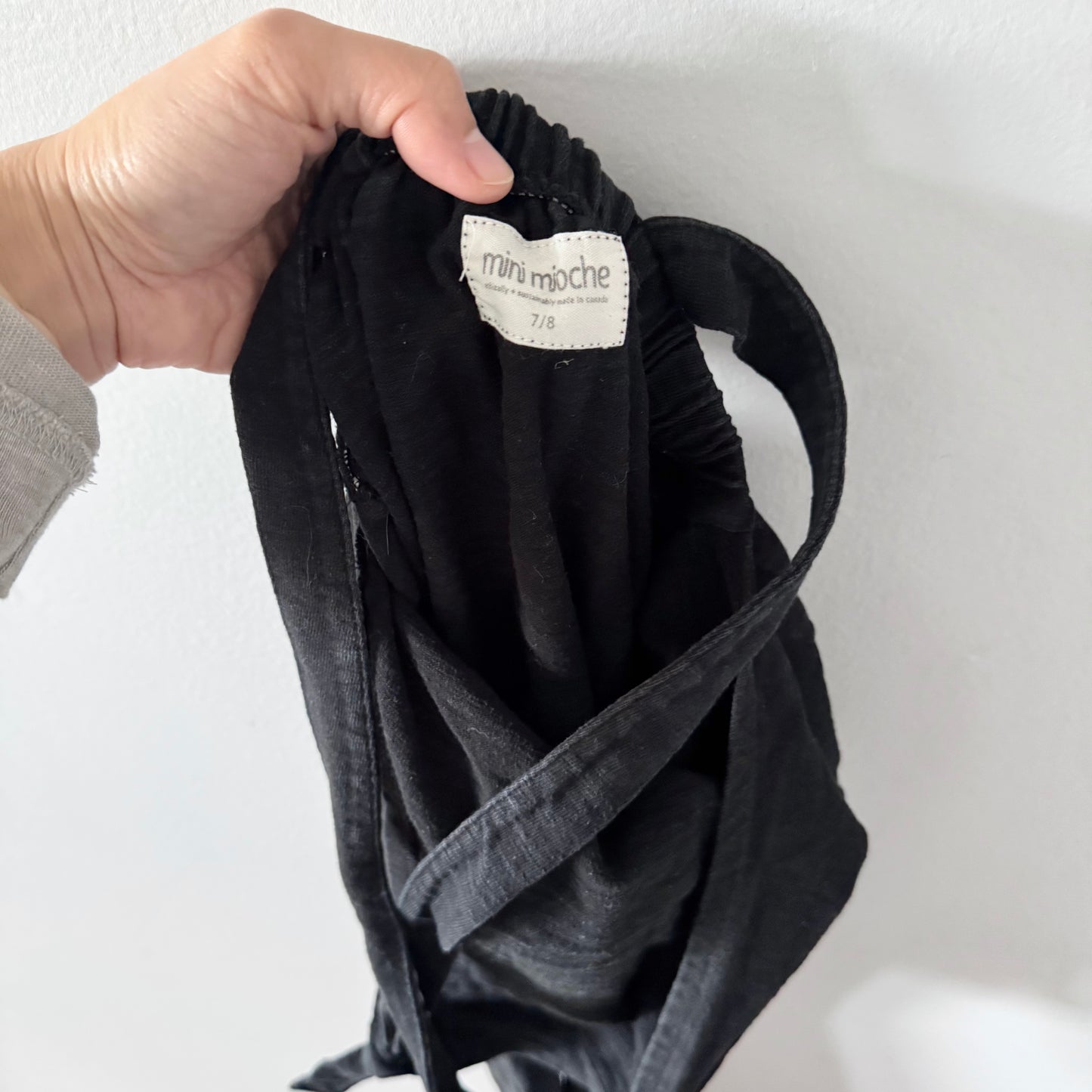Mini mioche / Salopette noire / 7-8 ans