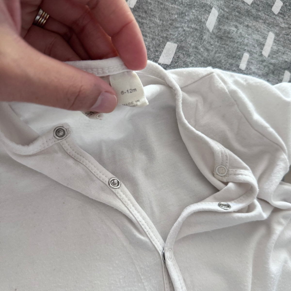 Kyte / White romper / 6-12M