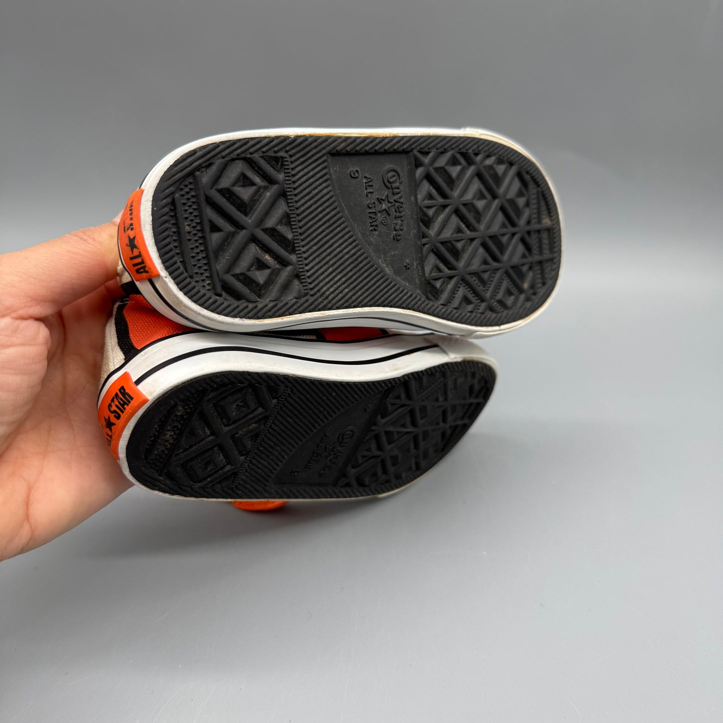 Converse x Pixar / Finding Nemo / Running Shoes / US9