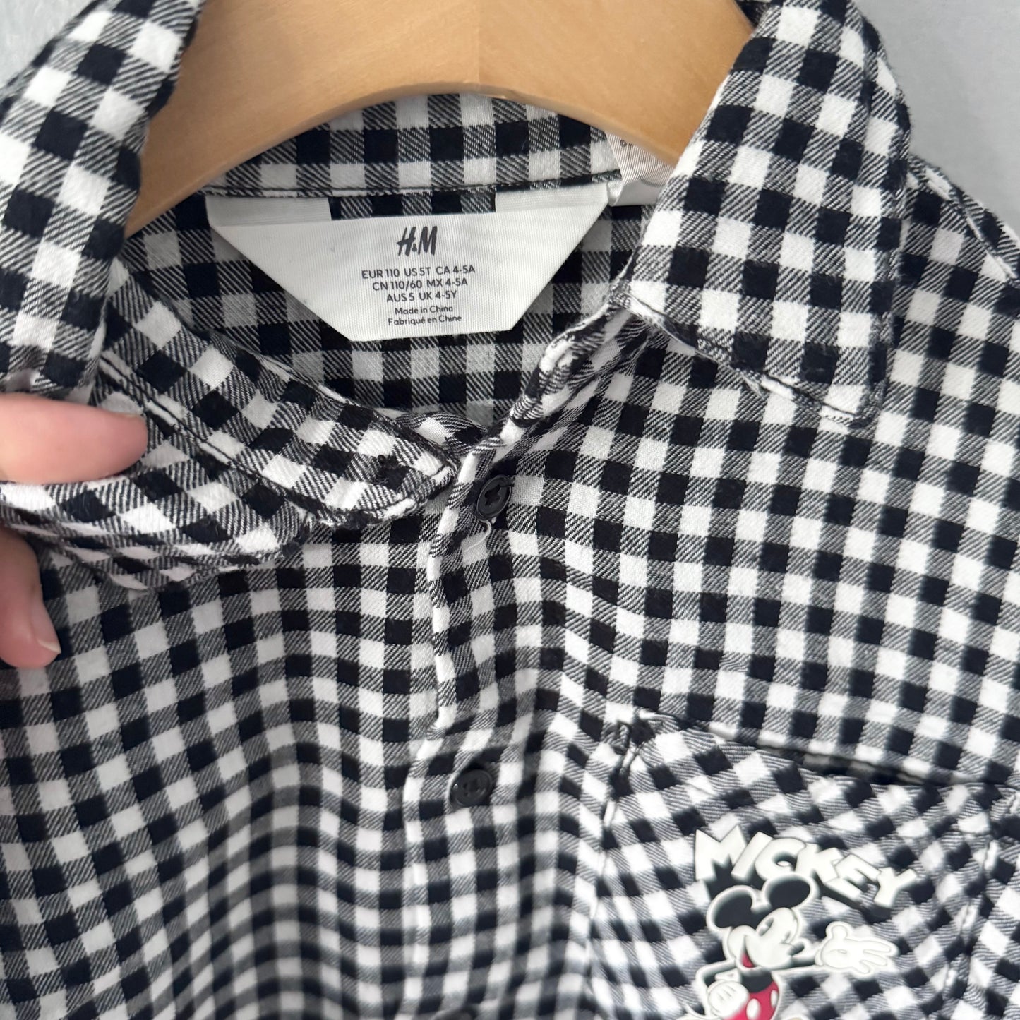 H&M / Mickey flannel gingham shirt / 4-5Y
