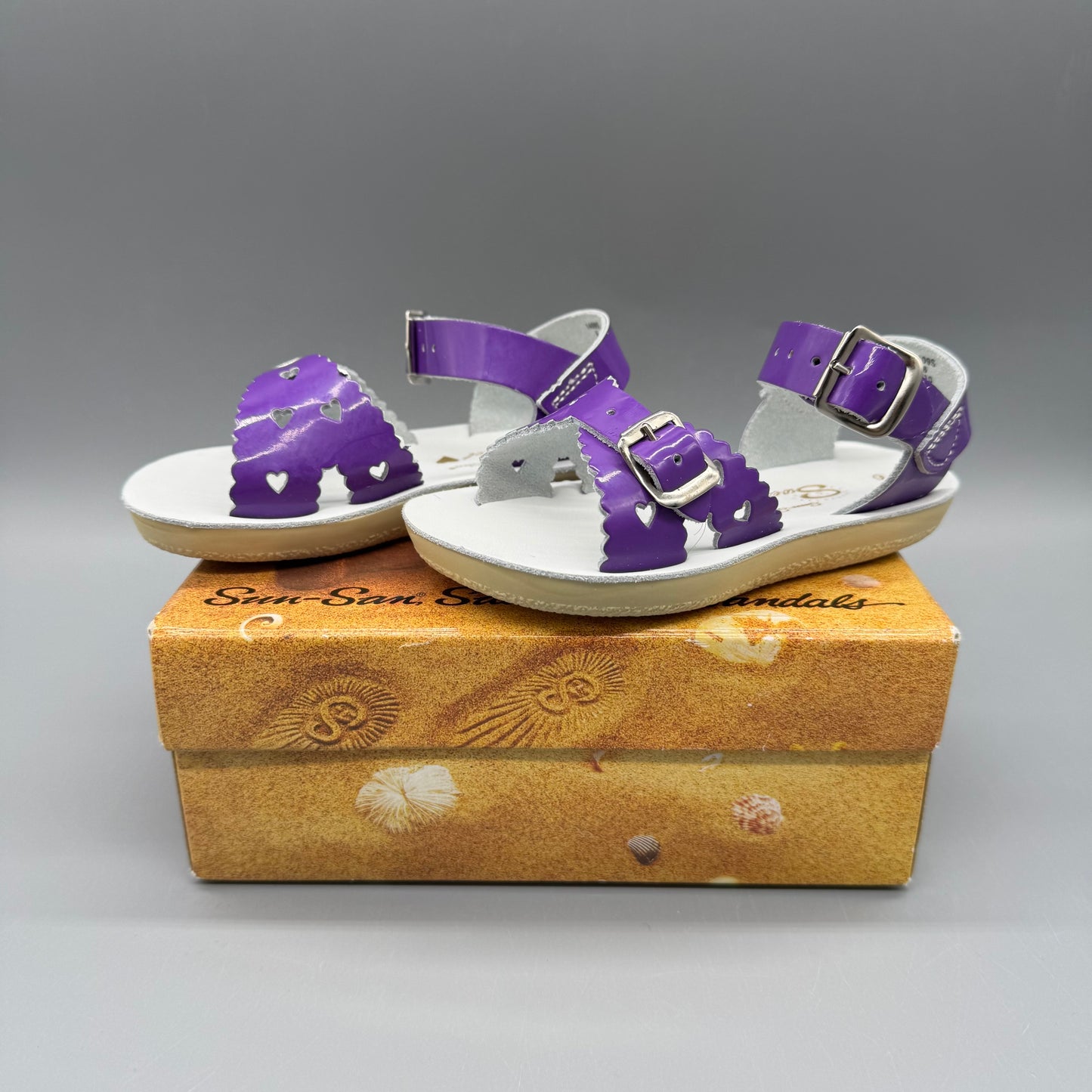 Salt Water / Sandals / US6
