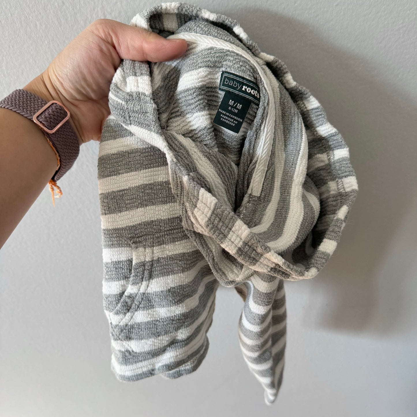 Roots / Light grey x white stripe hoodie / 6-12M