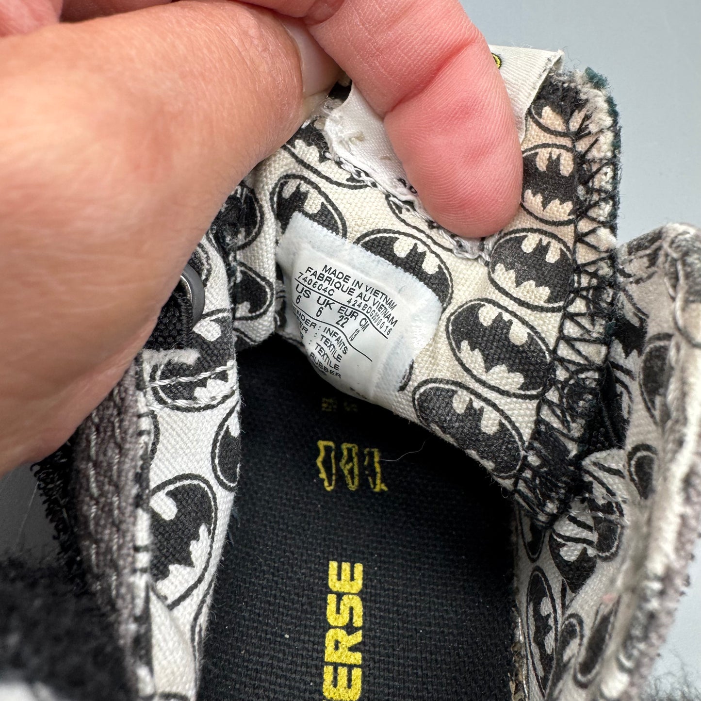 Converse x Batman / Running Shoes / US6
