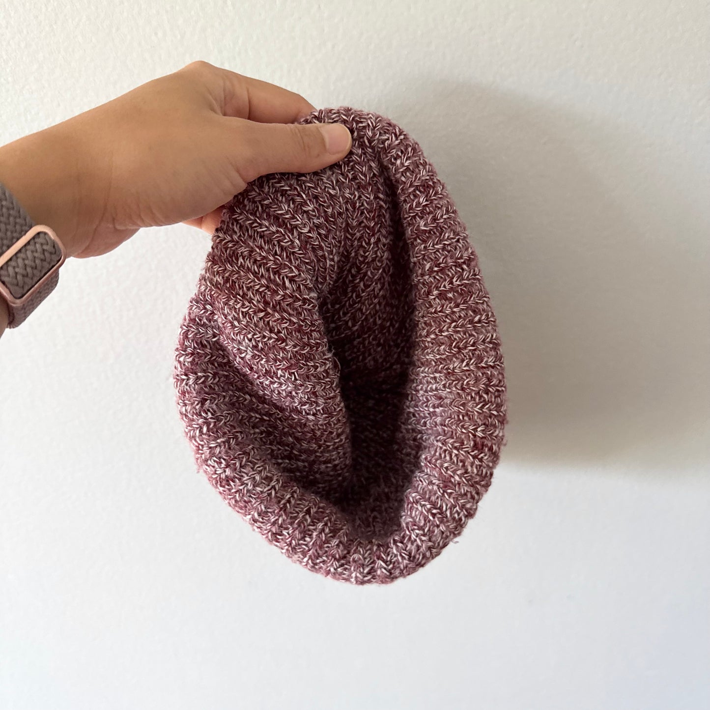 Mutton Head / Burgundy beanie / Women one size