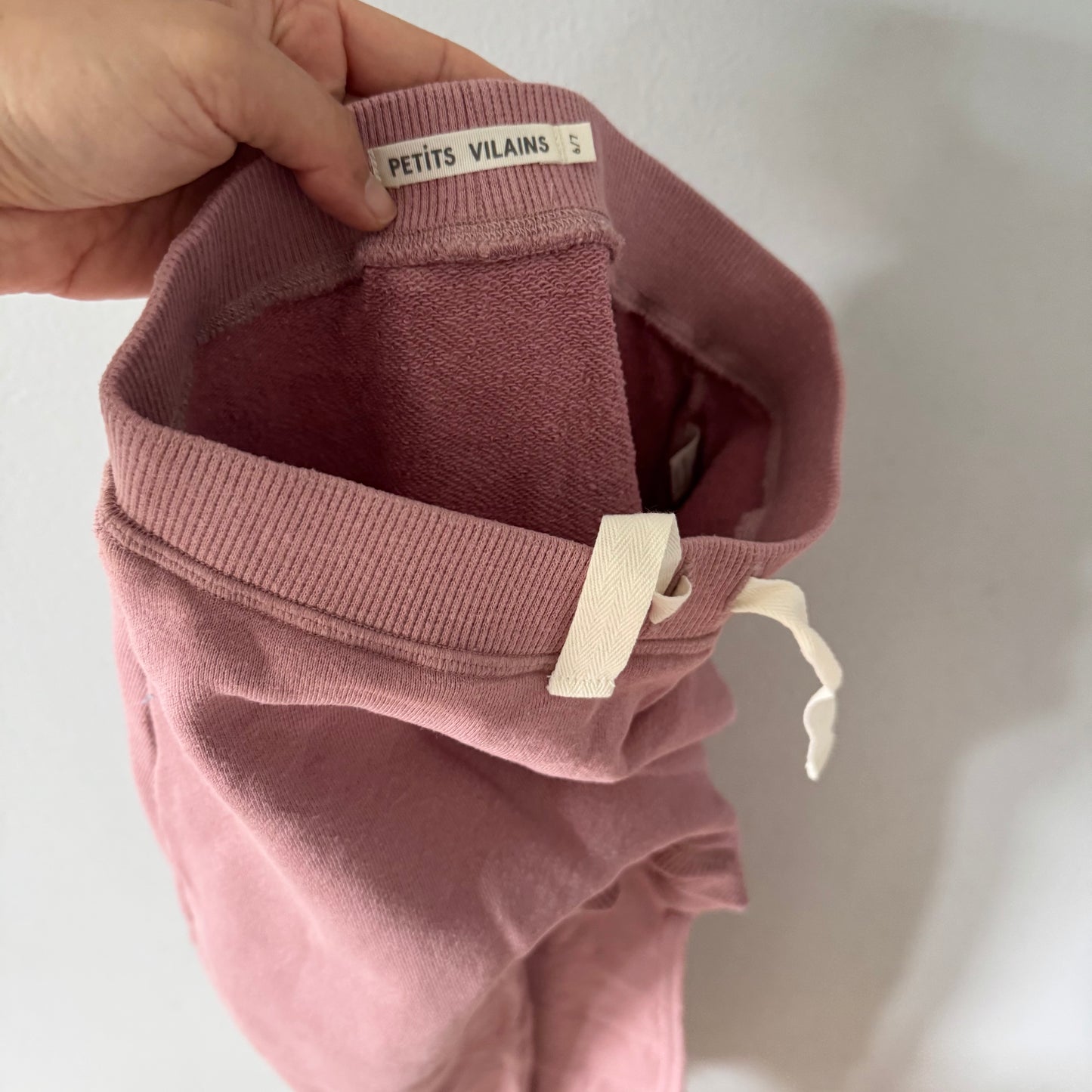 Petits Vilains / Smokey pink sweatpants / 6-7Y