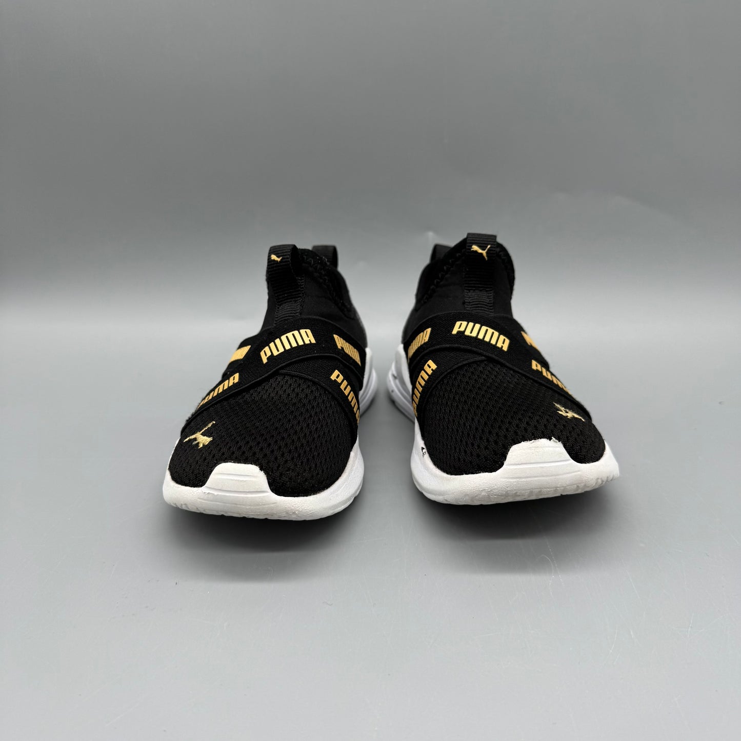 Puma / Running Shoes / US9