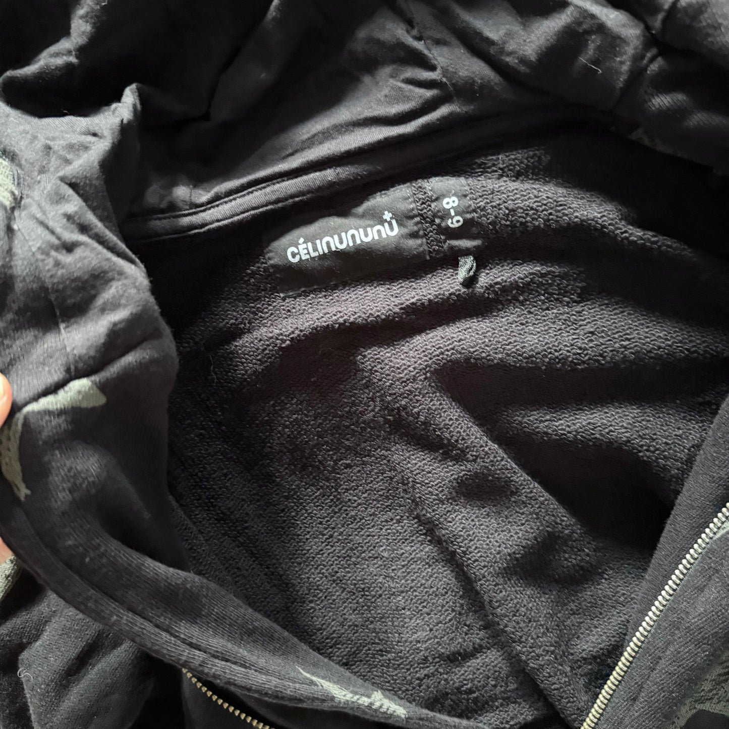 Celinununu / Black x star biker hoodie / 6-8Y