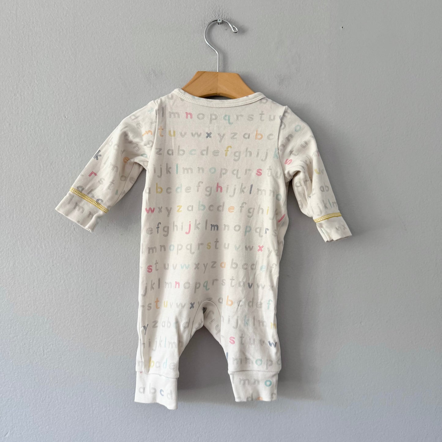 Pehr / White x alphabet romper / 0-3M