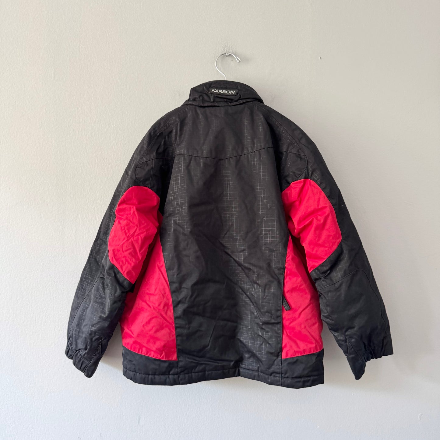 Karbon / Black x red winter jacket / 8Y