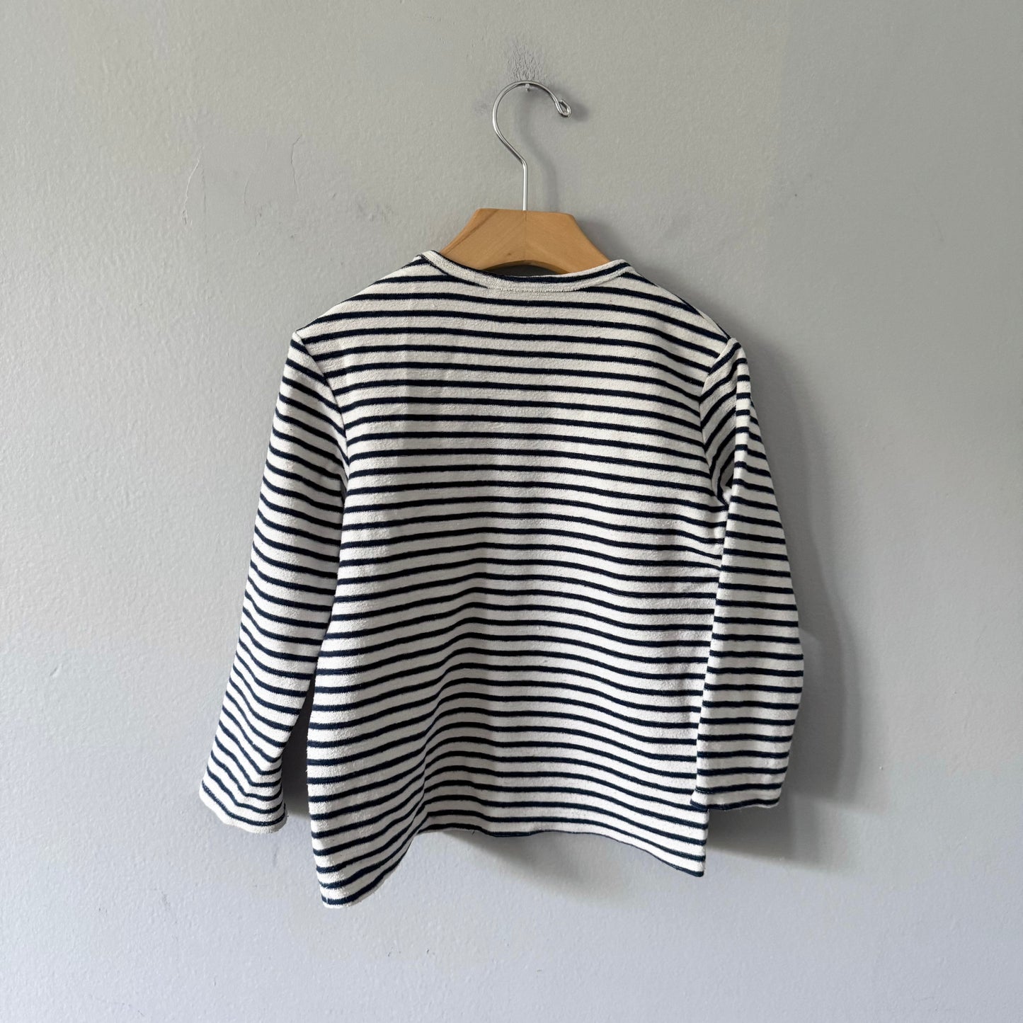 Zara / Navy white stripe long sleeve / 3-4Y