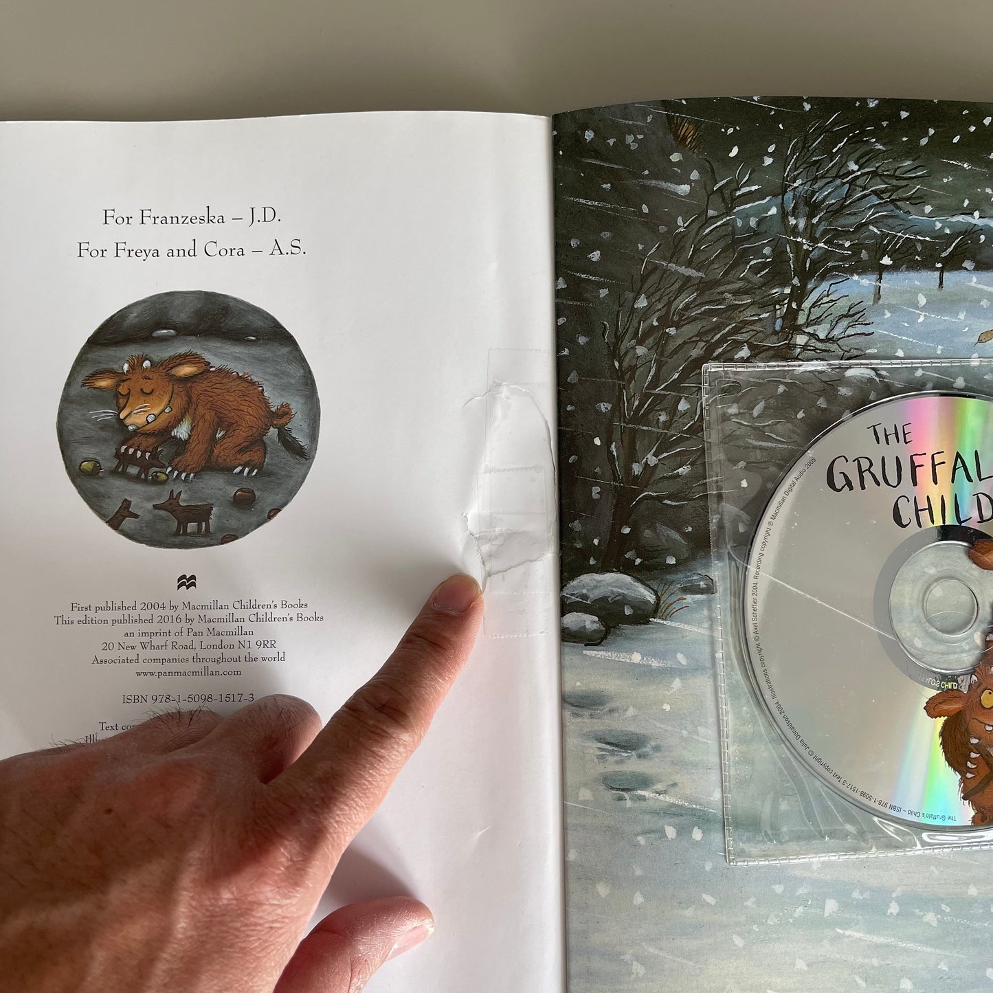 The Gruffalo's Child (w CD) / Julia Donaldson & Axel Scheffler