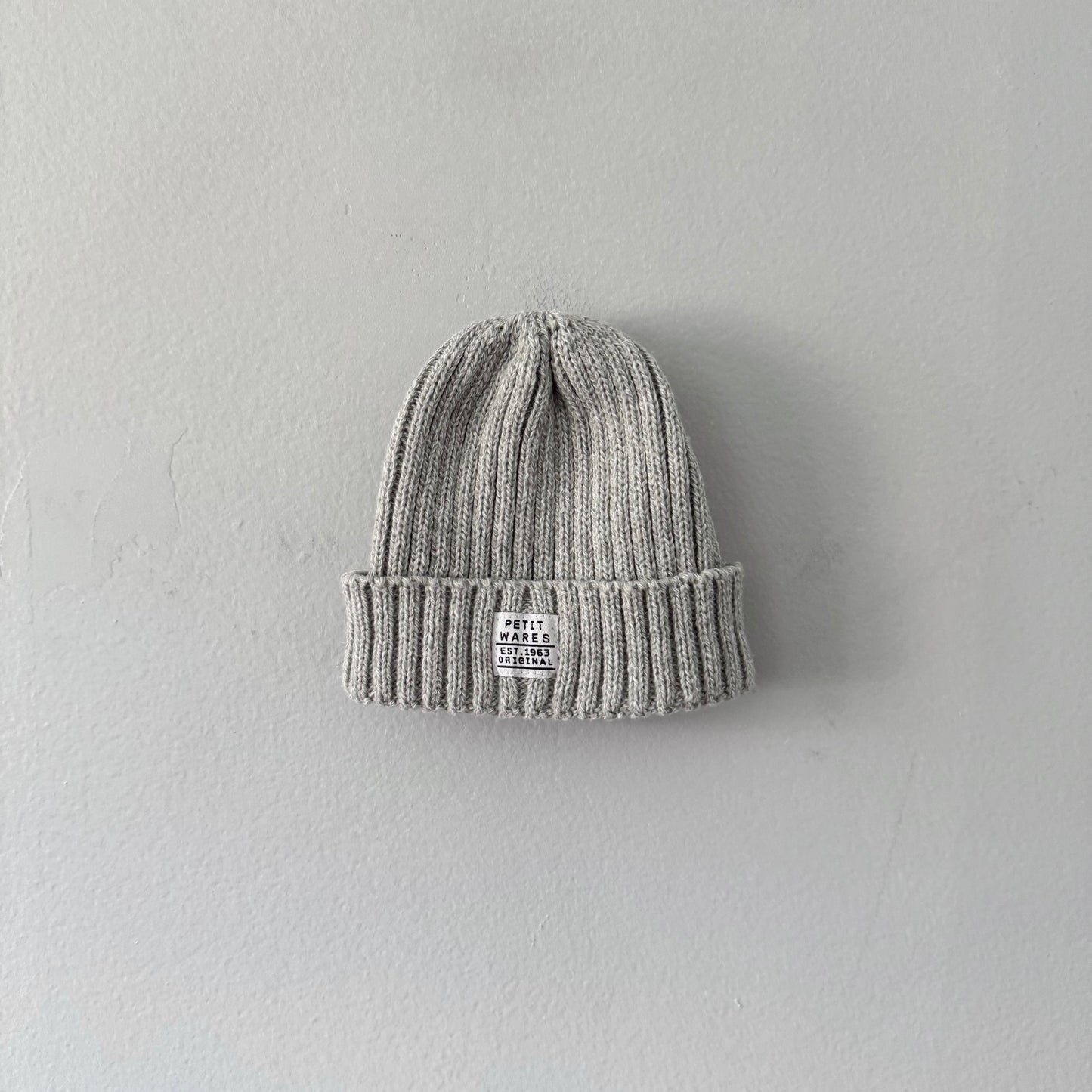 No brand / Light grey ribbed beanie / 46-50cm(6-12M)
