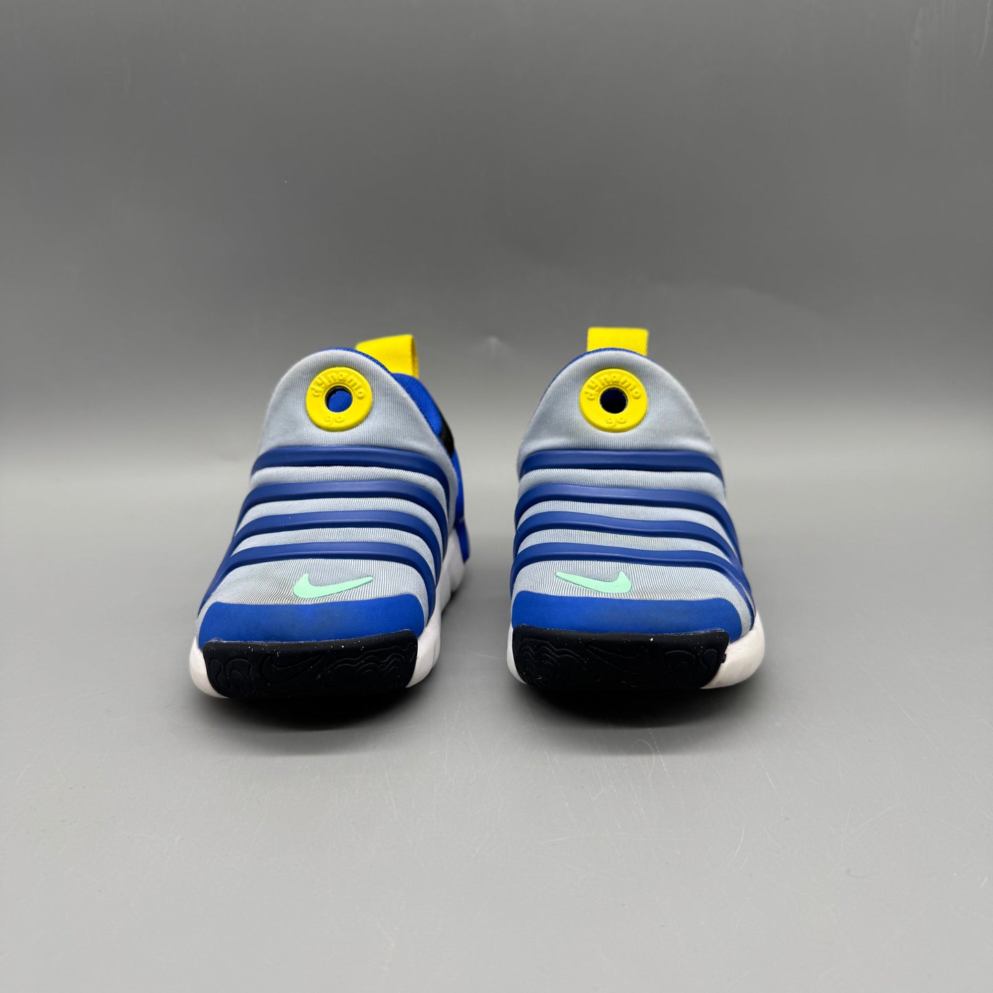 Nike / Runnings Shoes / US5