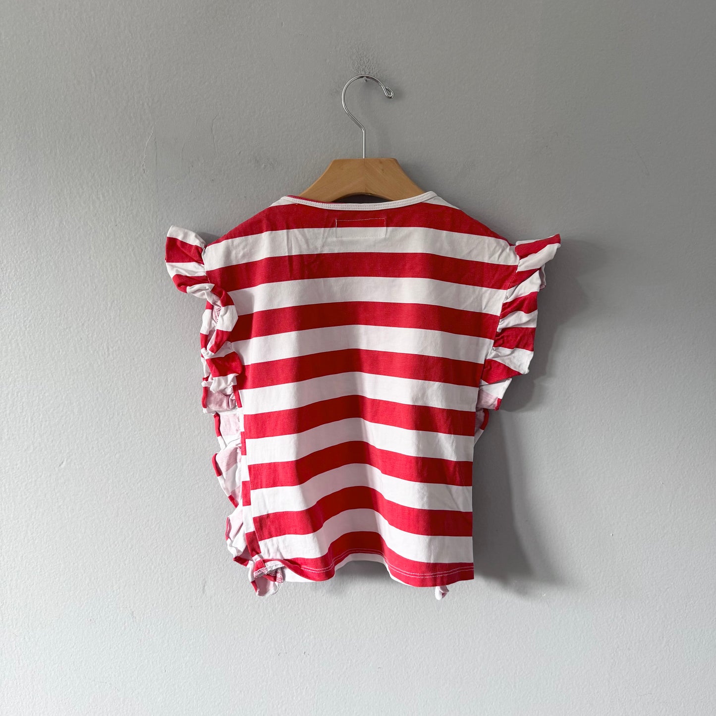 Zara / White x red ruffle short sleeve / 5Y