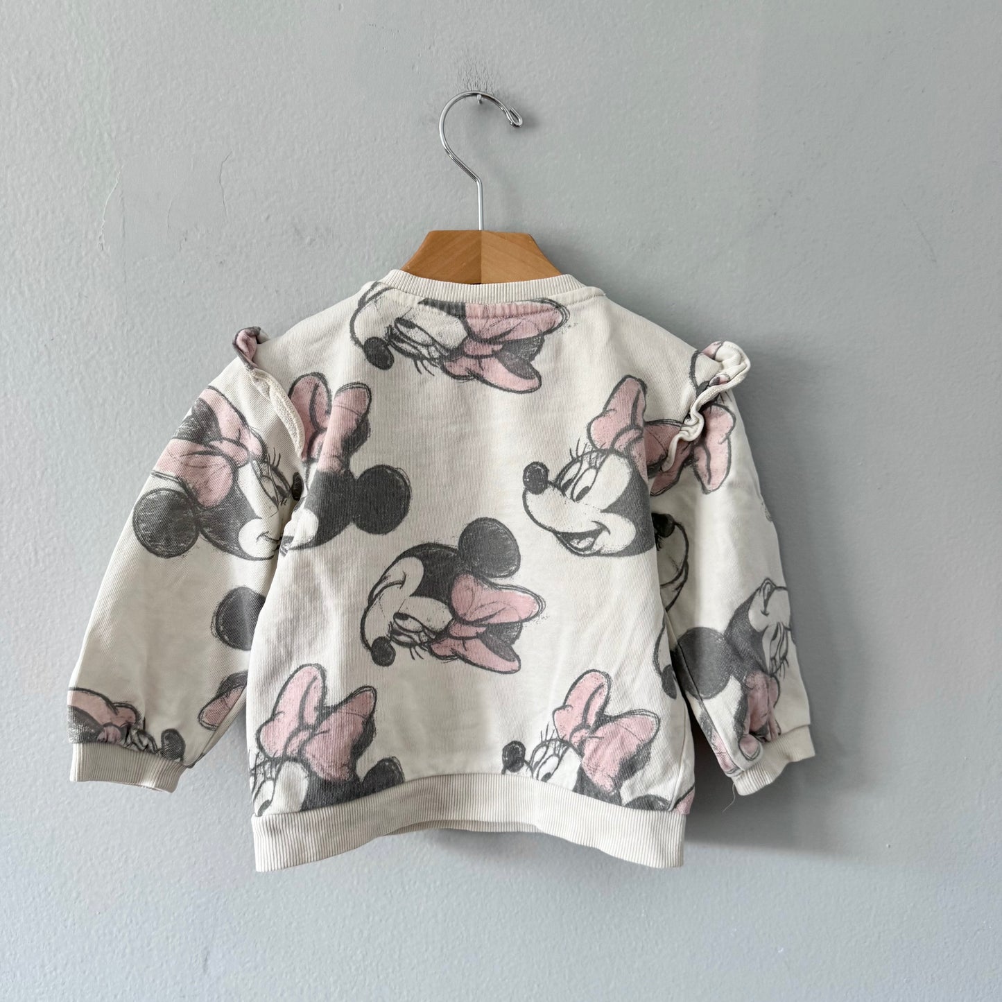 H&M / Ivory x Minnie sweatshirt / 18-24M