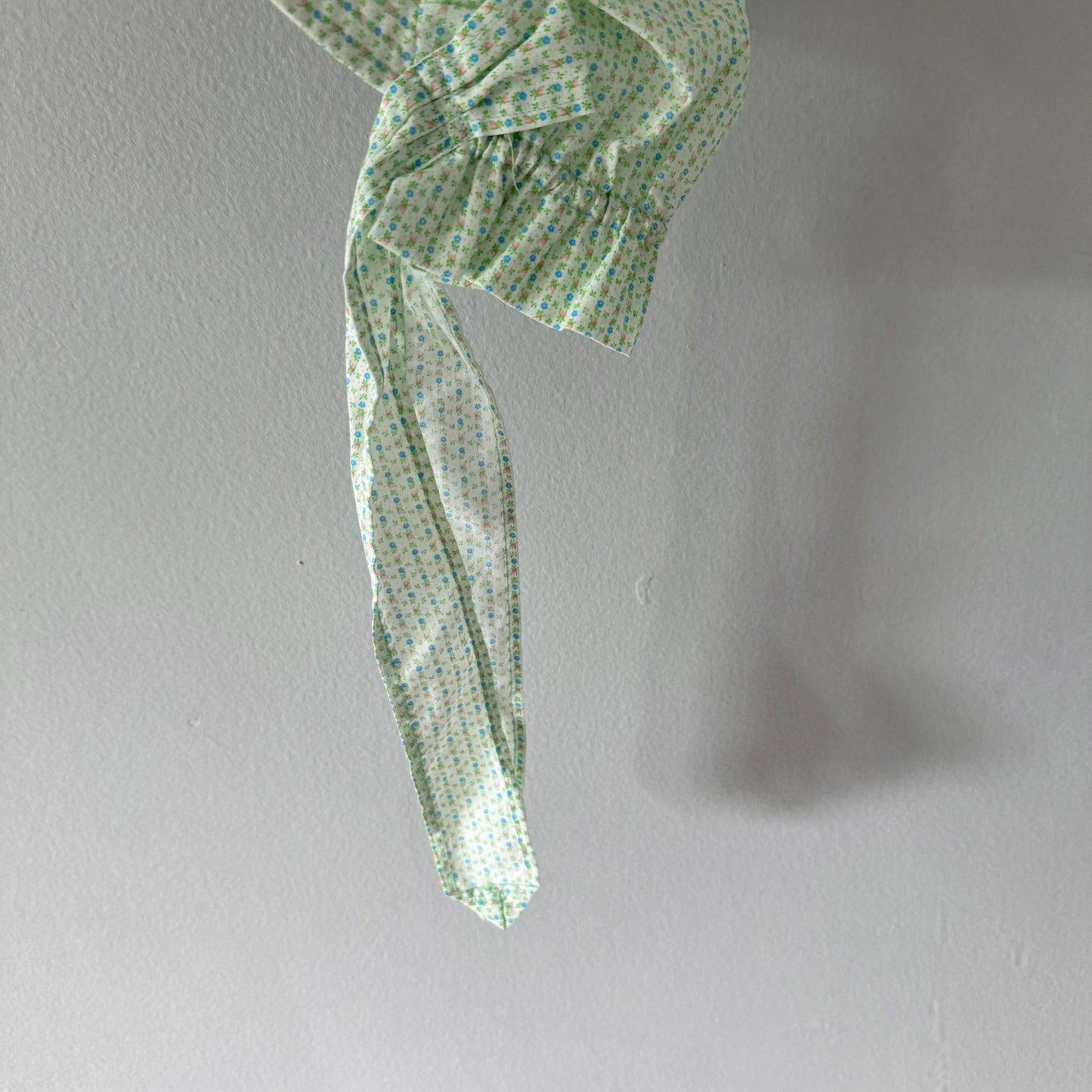 Handmade / White x green bonnet / 6-12M