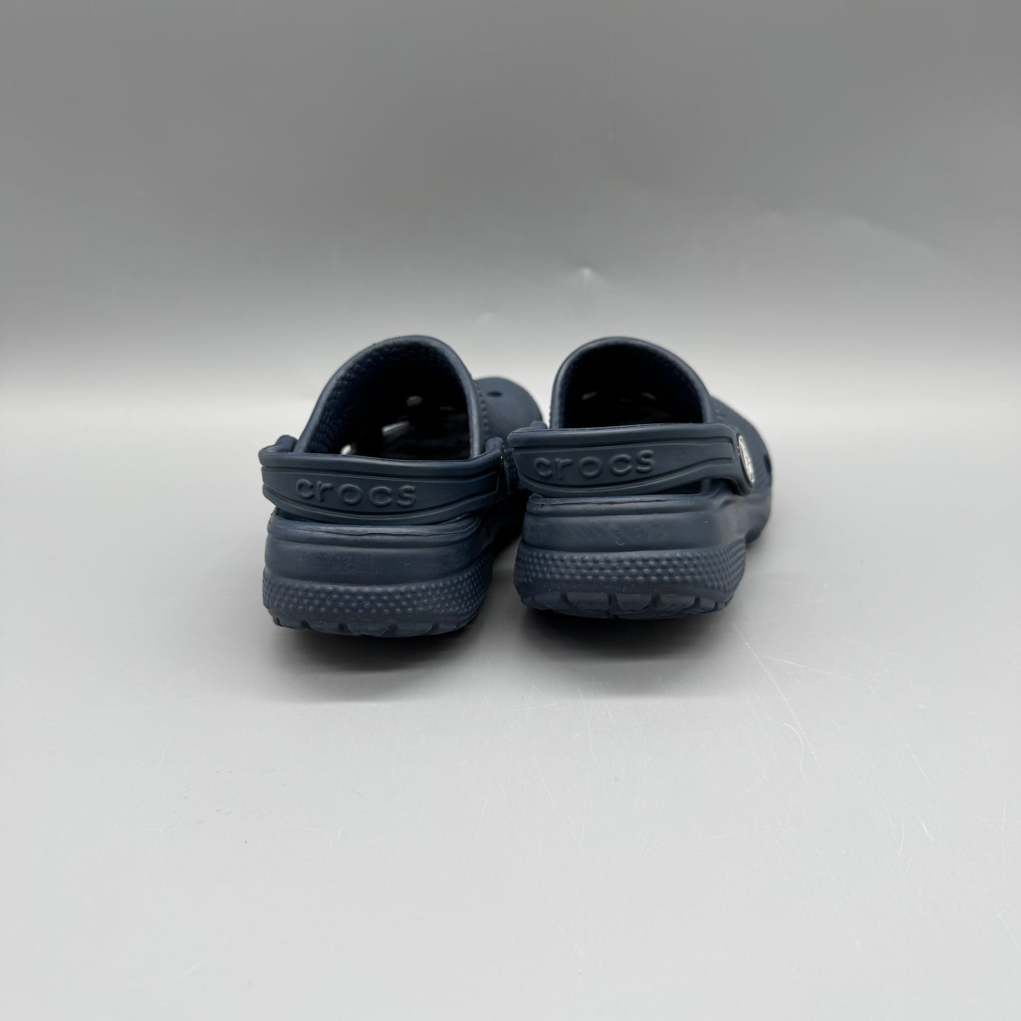 Crocs / Sandals / US10