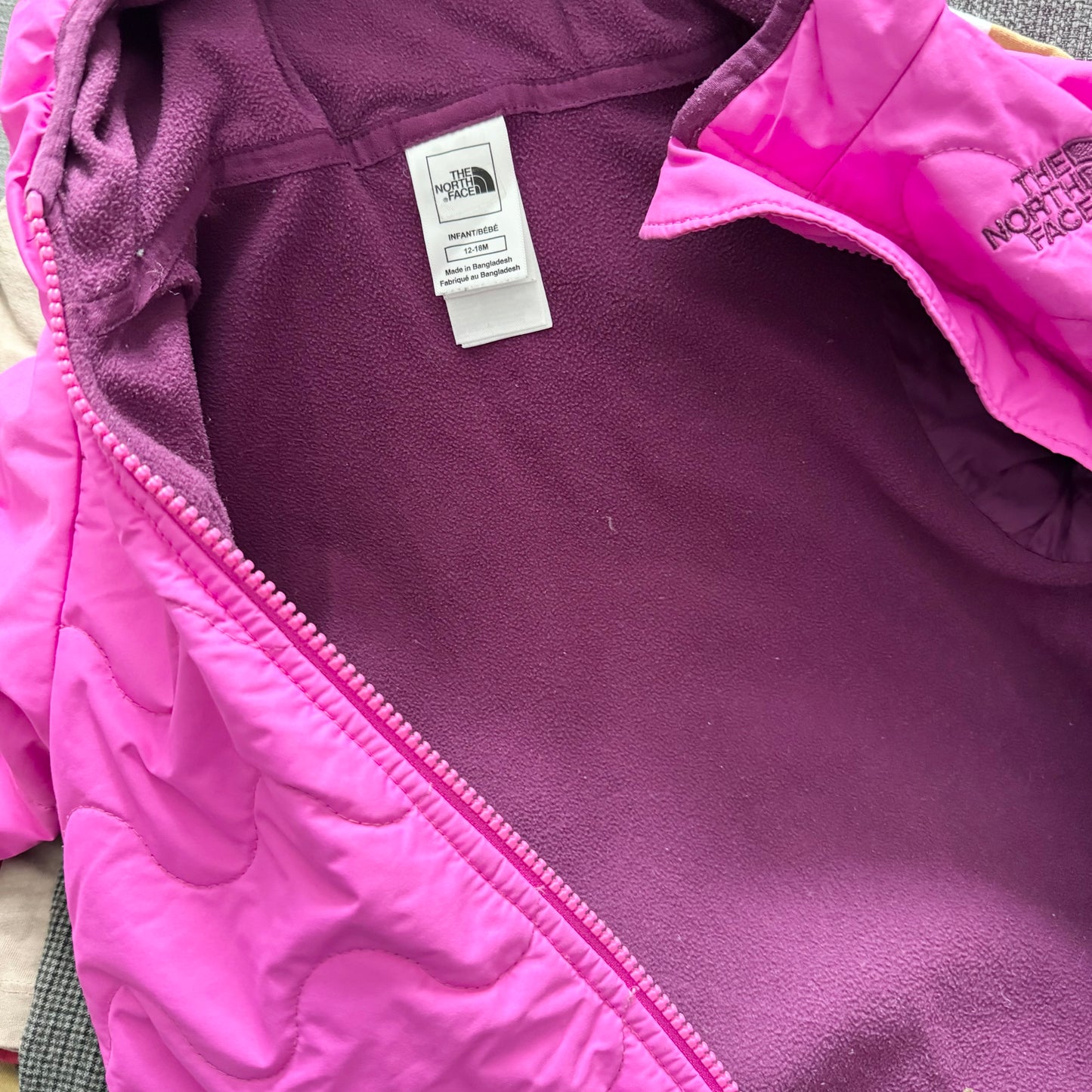 The North Face / Pink snow suit / 12-18M