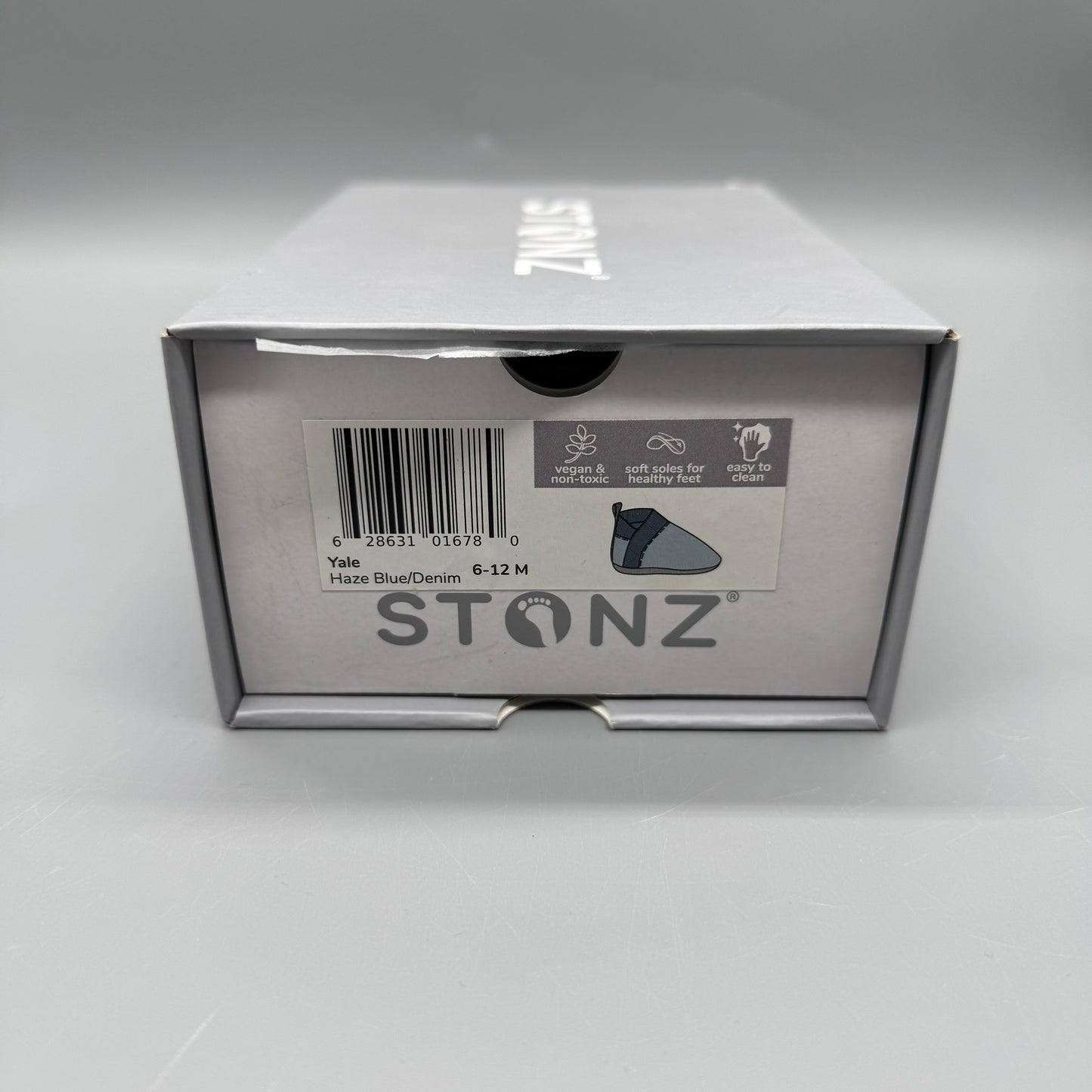 Stonz / Yale shoes / 6-12M - New in box