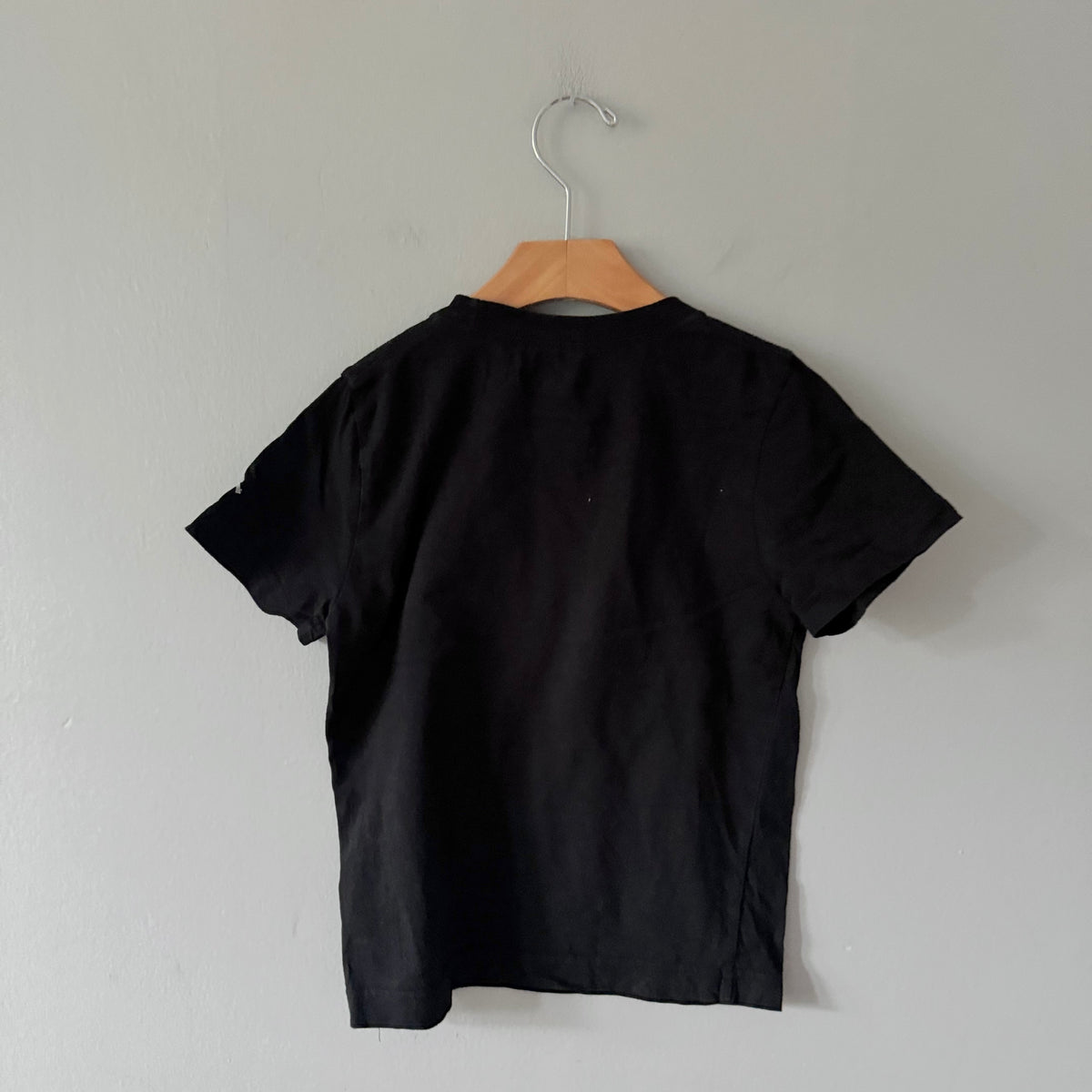 Nike x Jordan / Black T-shirt / 6-7Y