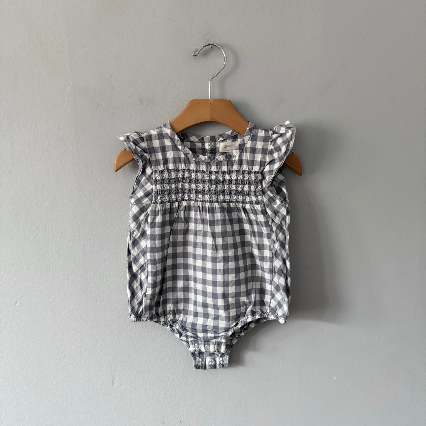 Pehr / Grey x white gingham tank onesie / 12-18M