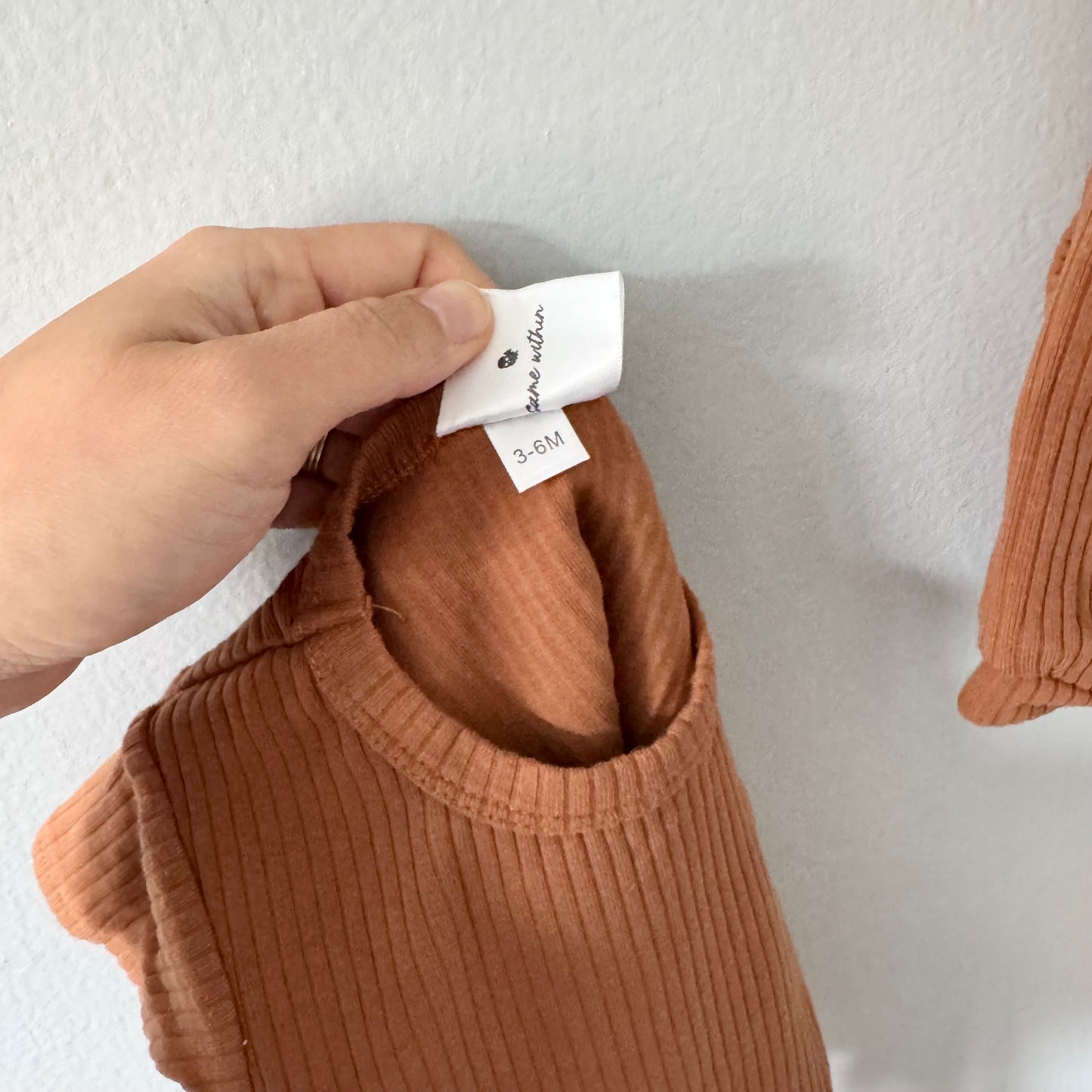 Fellow Human / Brown ribbed set / 3-6M
